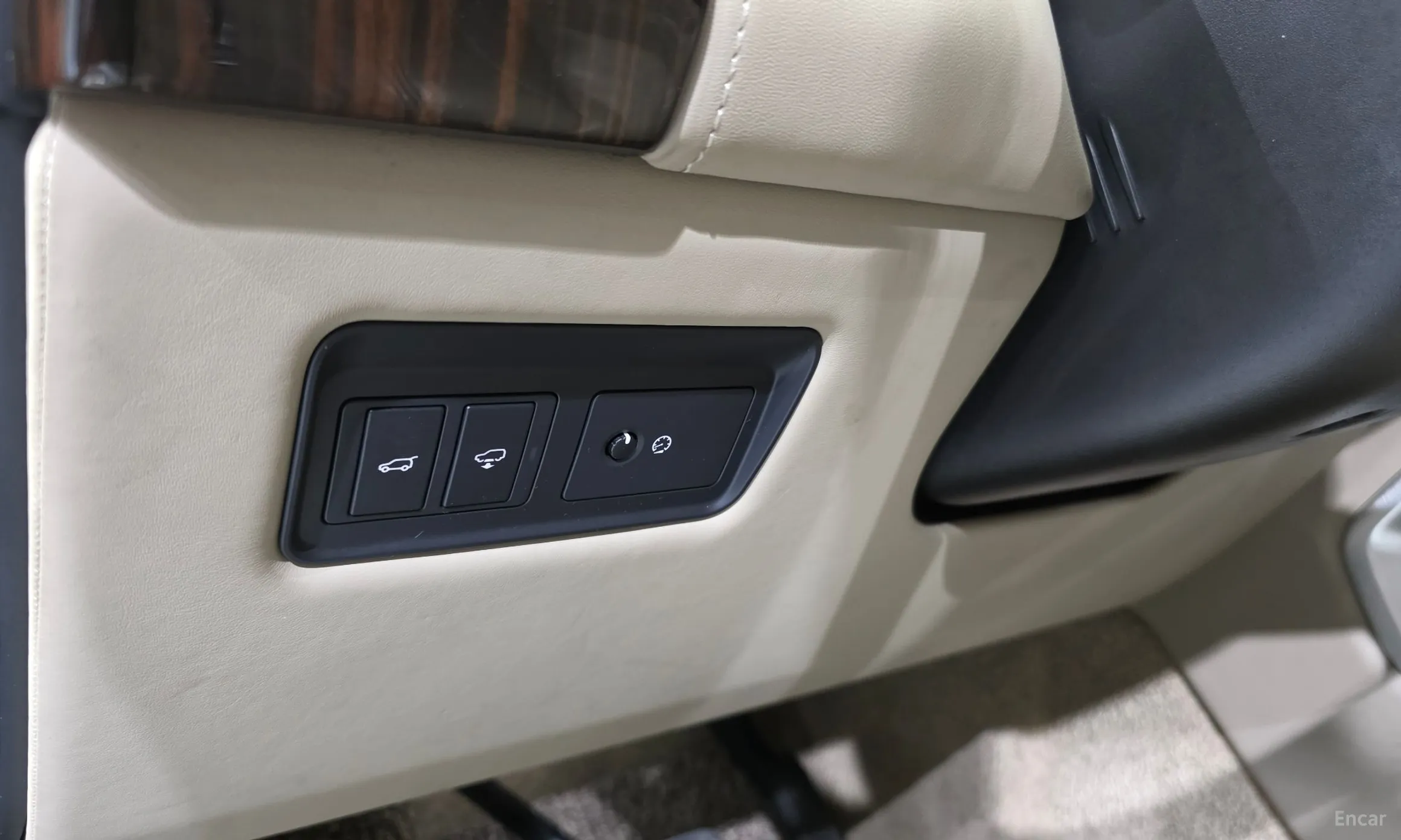 Land Rover Range Rover 4th Generation превью 15