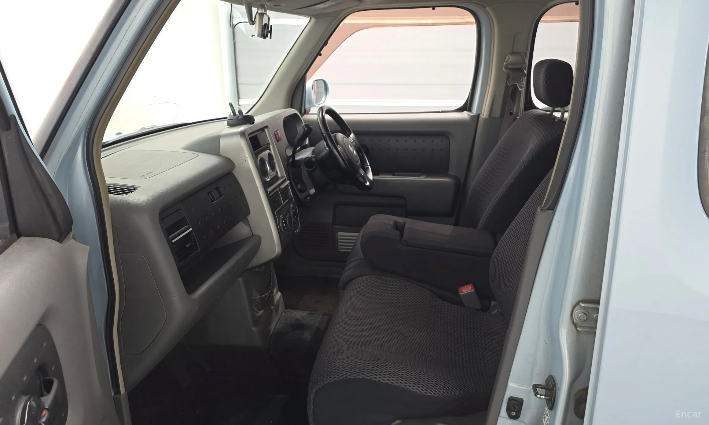 Nissan Cube превью 10