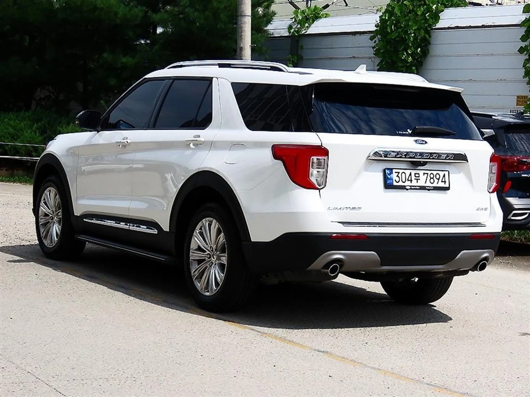 Ford Explorer 6th Generation превью 3