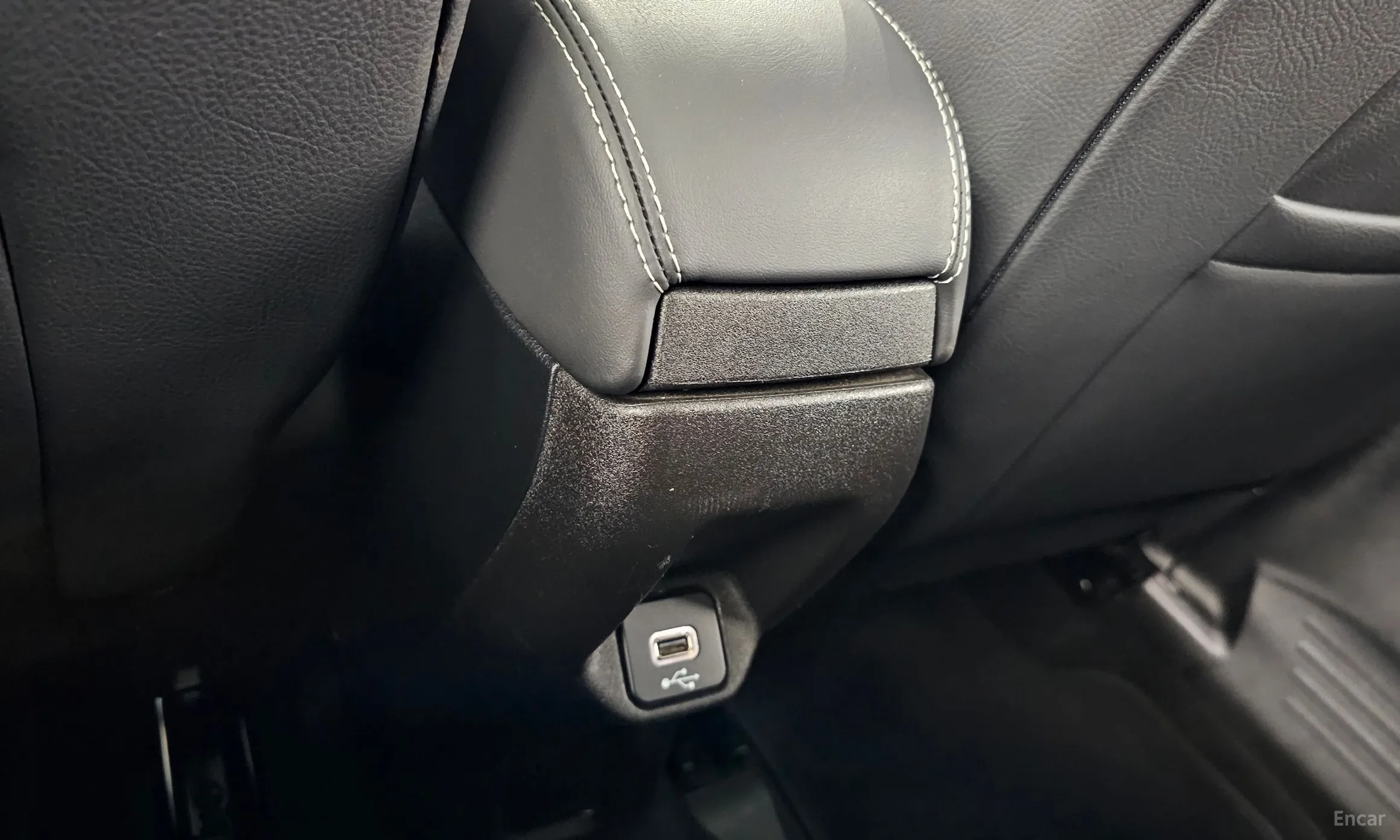 Jeep Renegade превью 18
