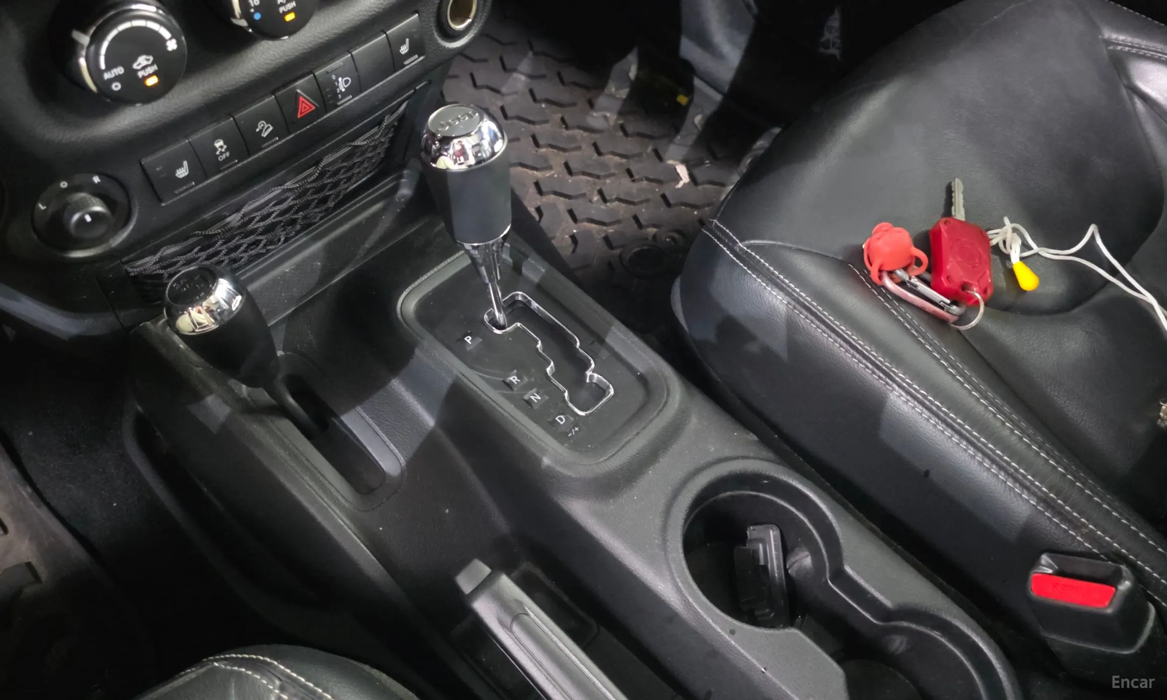 Jeep Wrangler (JK) превью 9