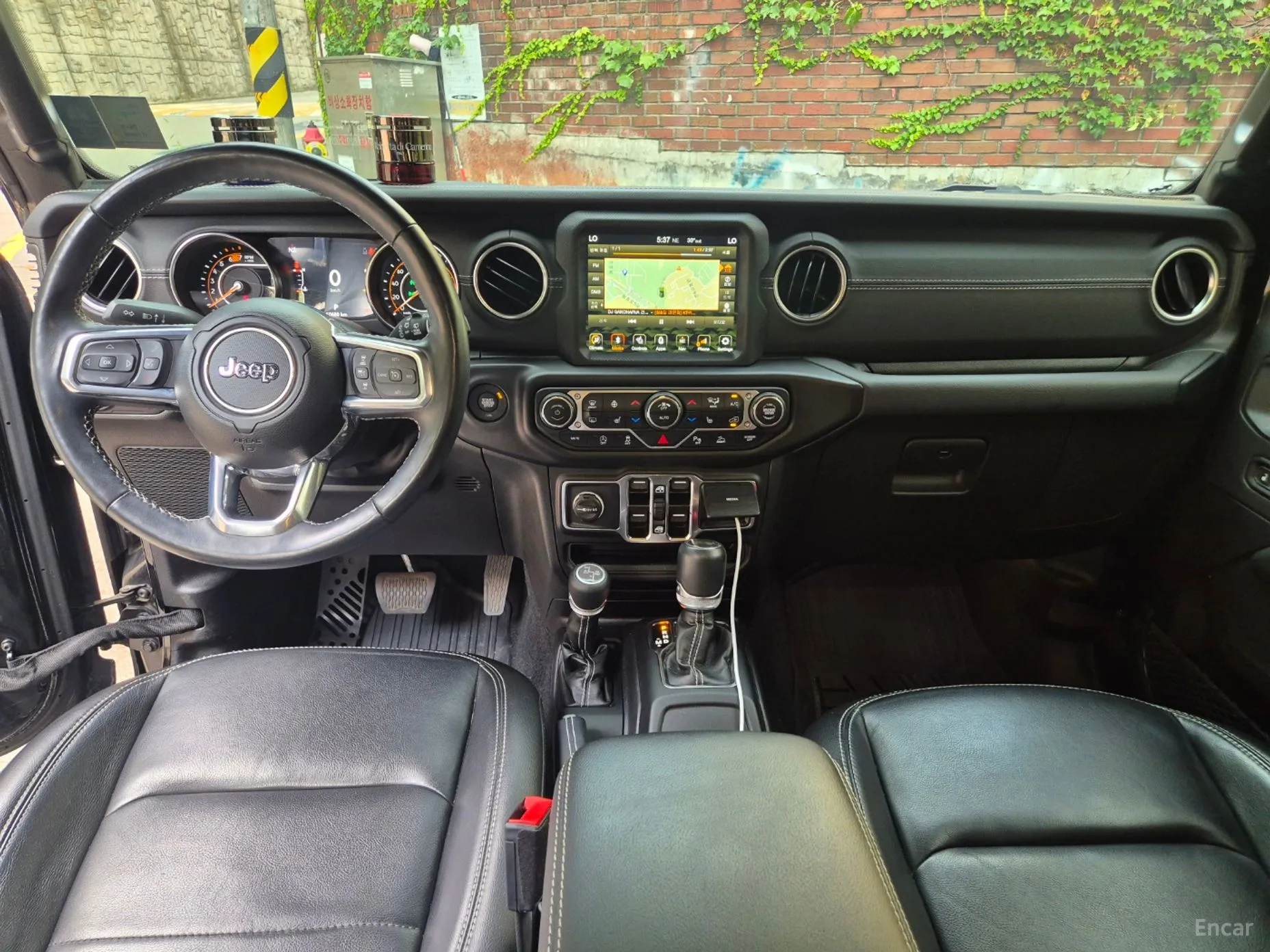 Jeep Wrangler (JL) превью 12