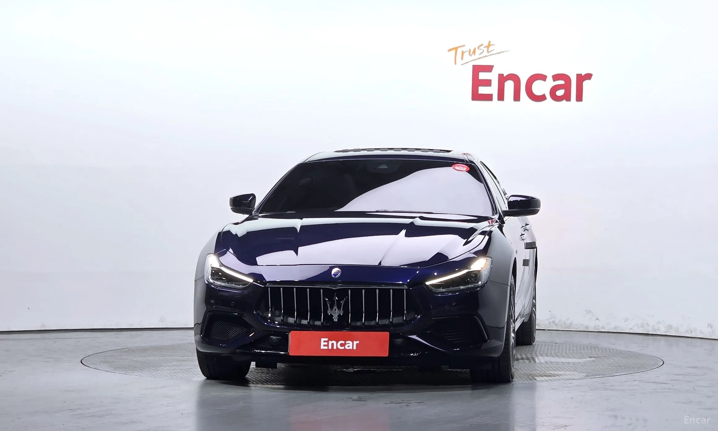 Maserati Ghibli превью 3