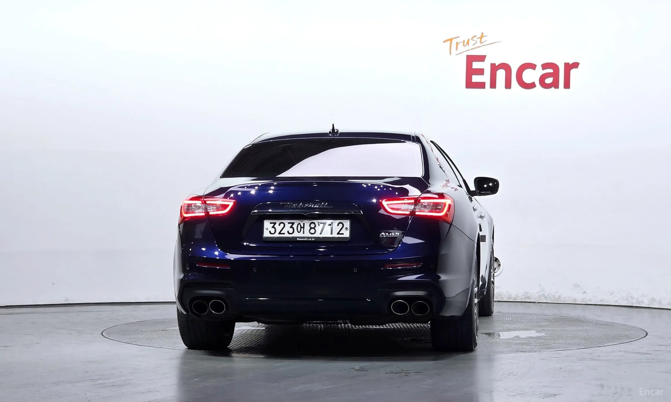 Maserati Ghibli превью 4