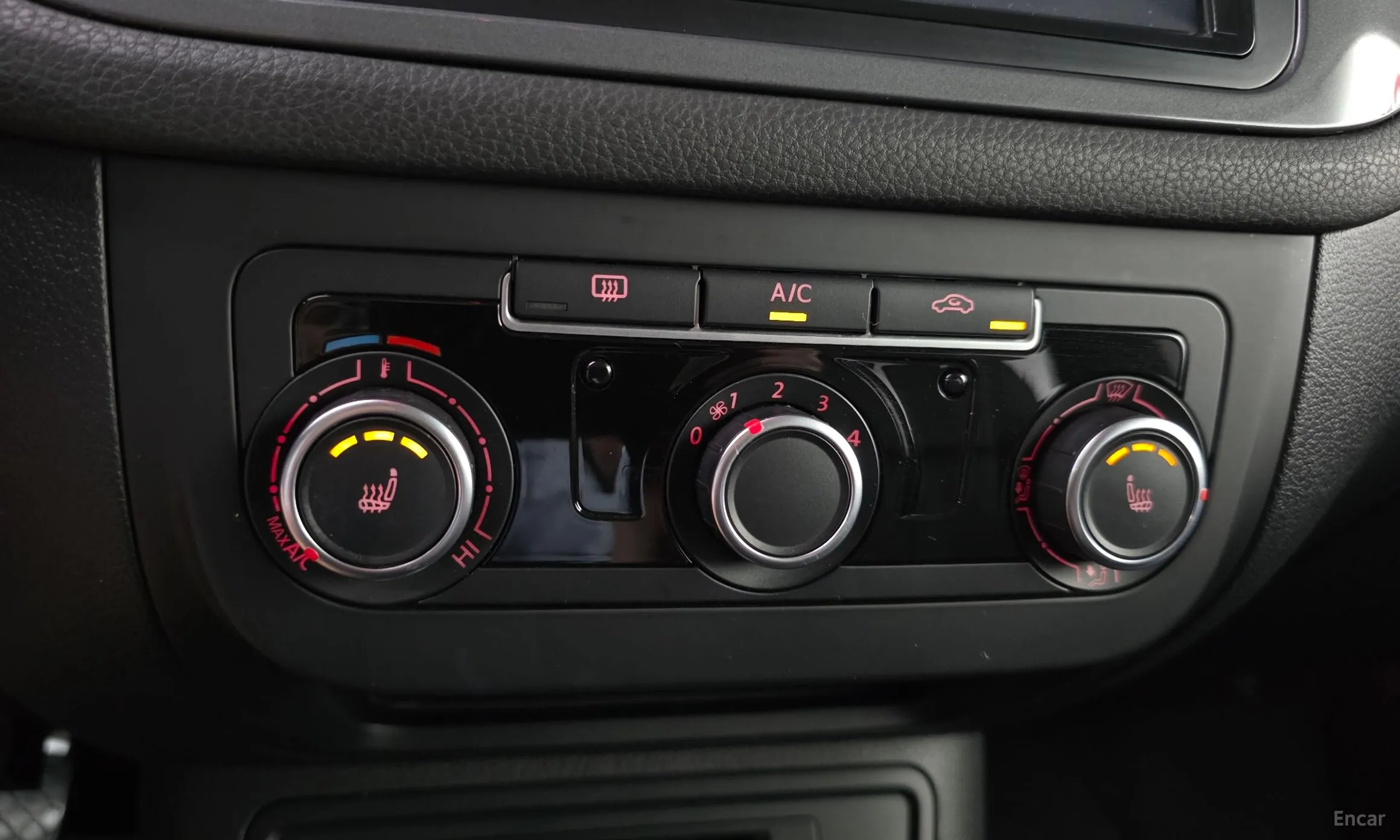 Volkswagen New Tiguan превью 17
