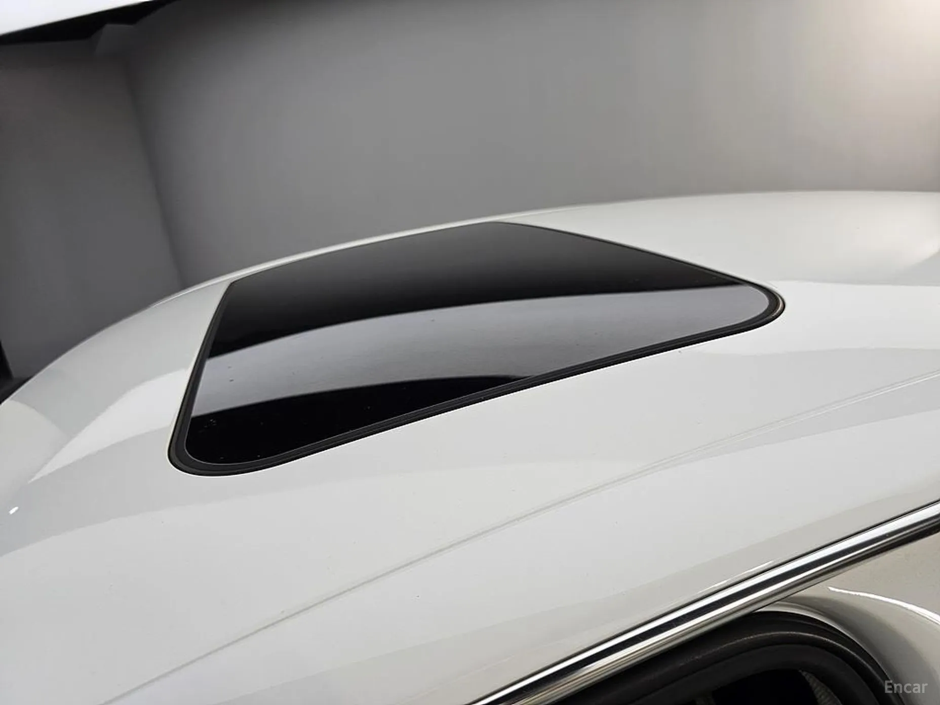 Audi New A4 превью 11