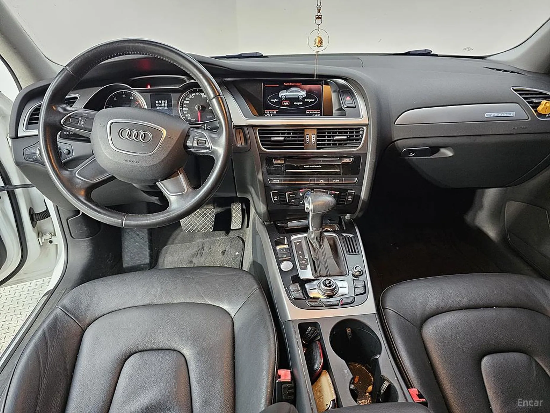 Audi New A4 превью 5