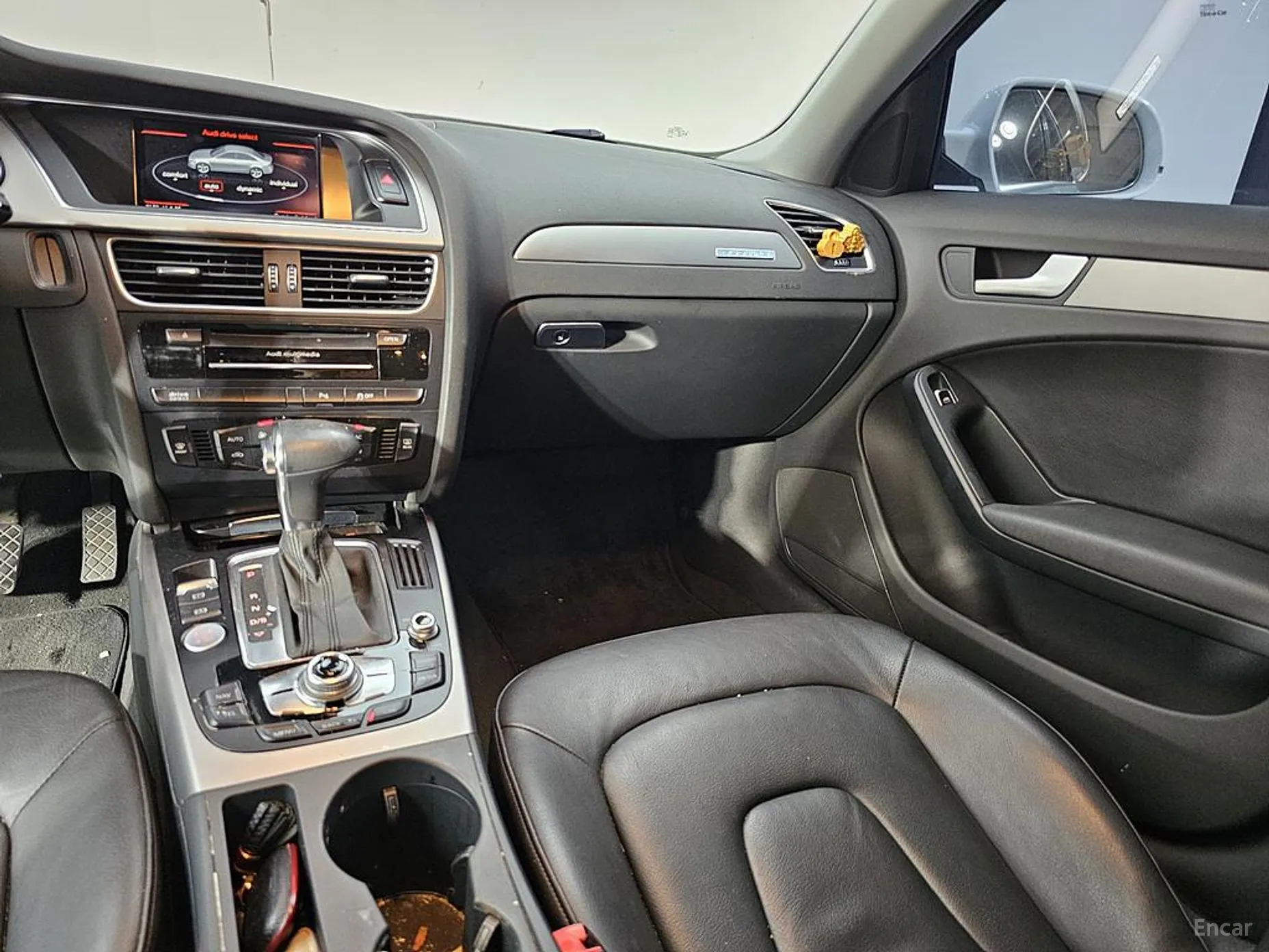Audi New A4 превью 9