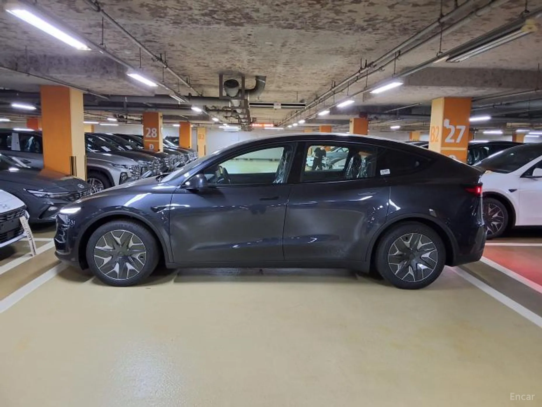 Tesla Model Y превью 9