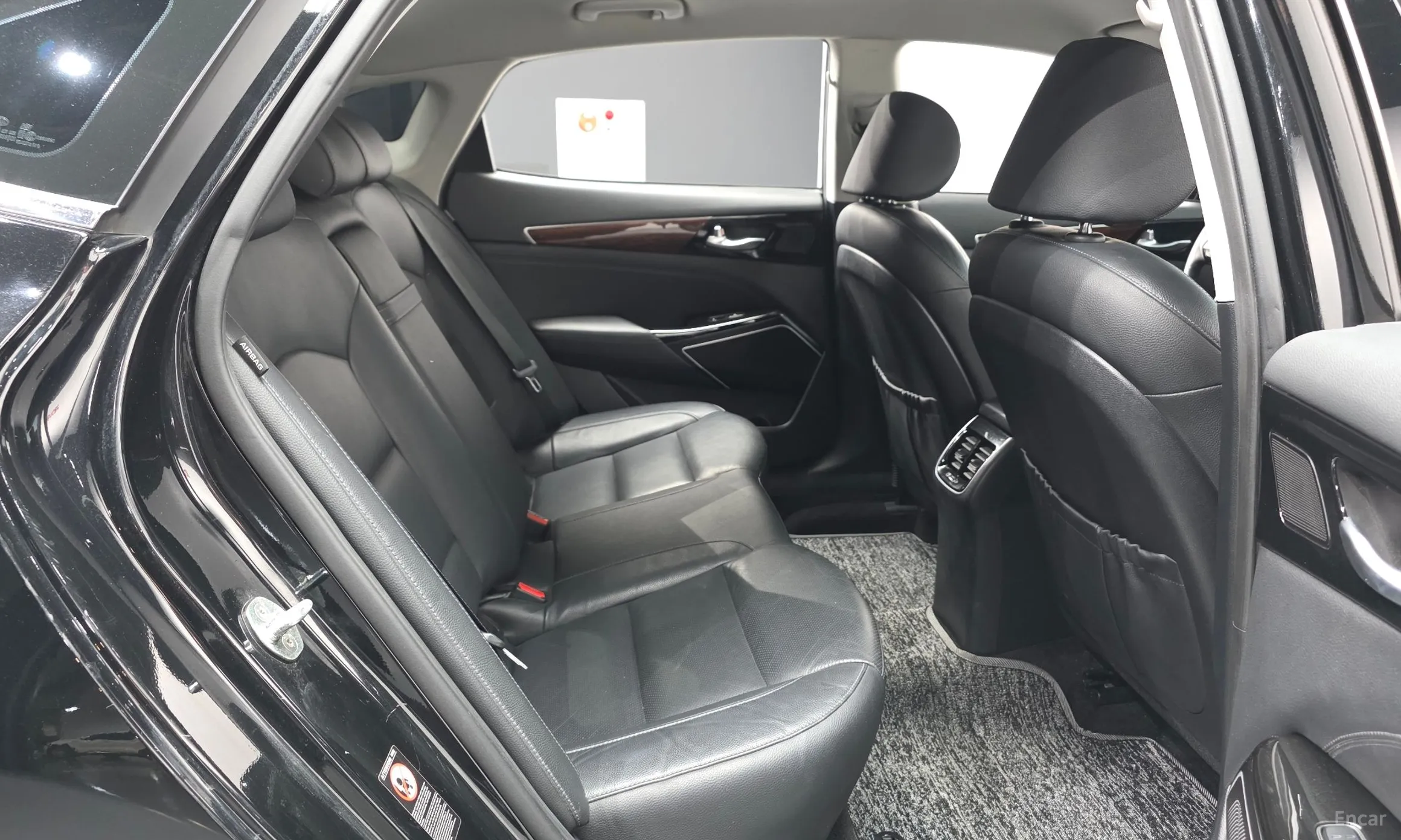Kia K7 превью 12