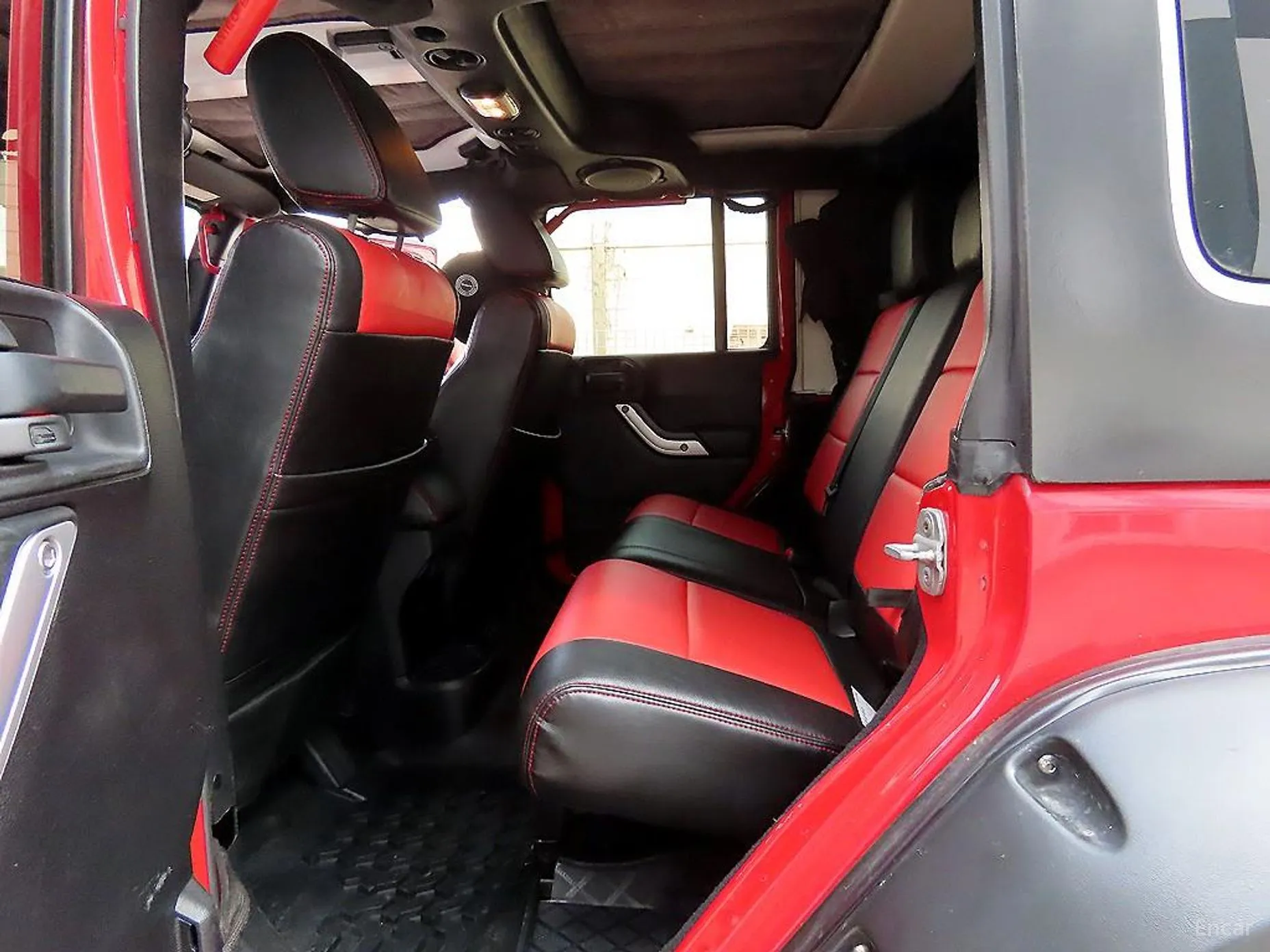 Jeep Wrangler (JK) превью 11