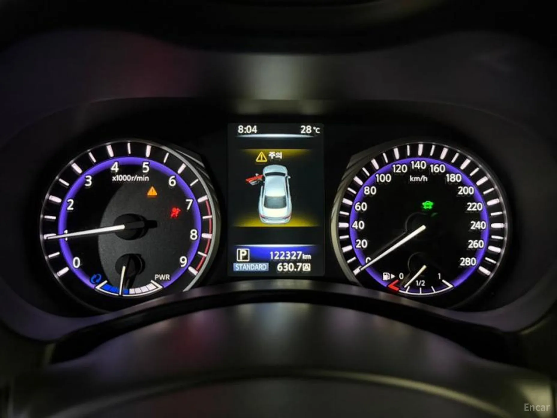 Infiniti Q50 превью 9