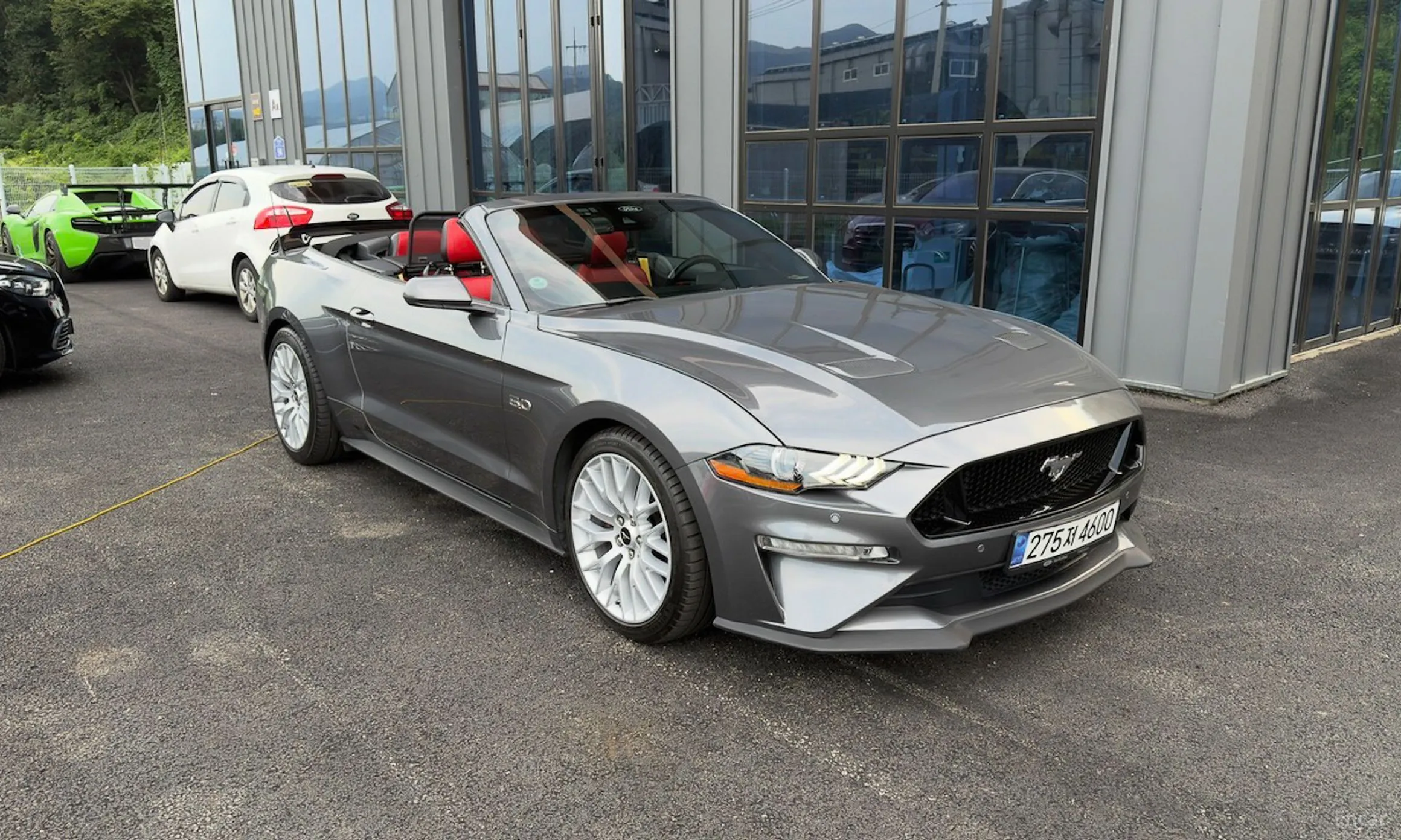 Ford Mustang превью 4