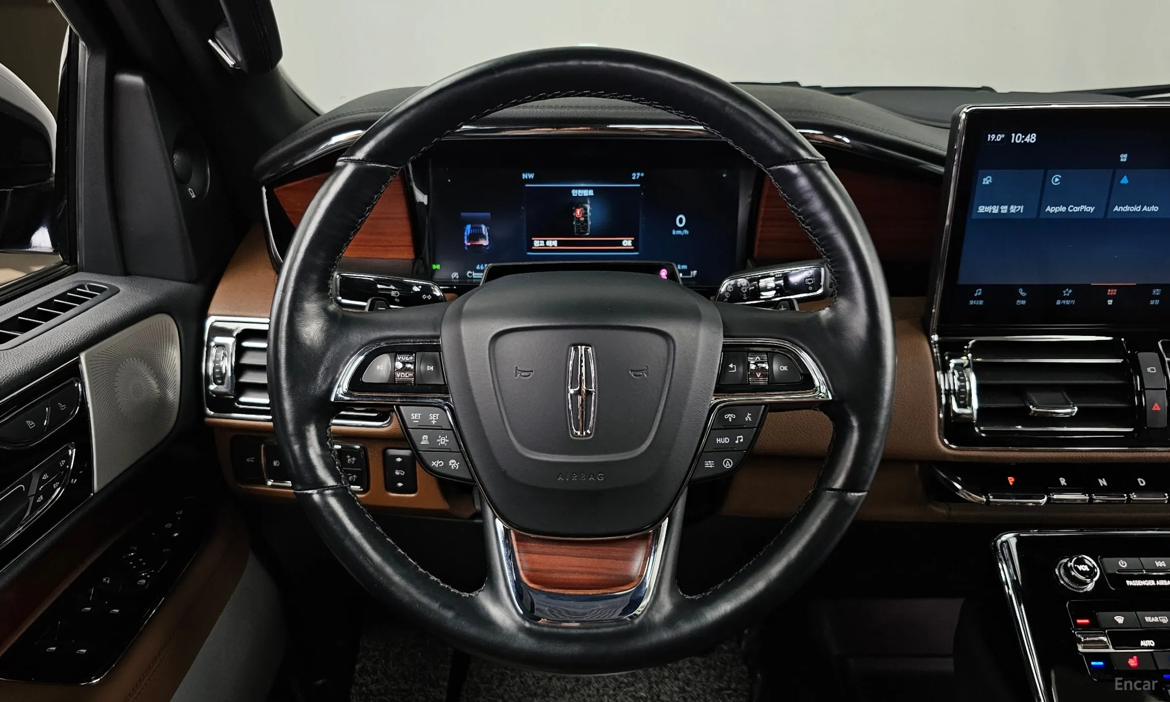 Lincoln Navigator 4th generation превью 13