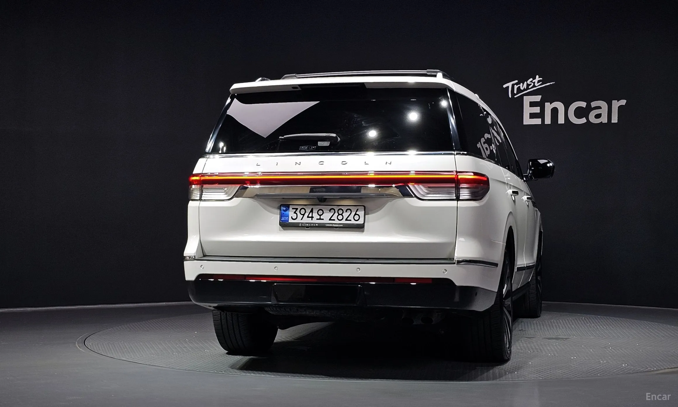 Lincoln Navigator 4th generation превью 4