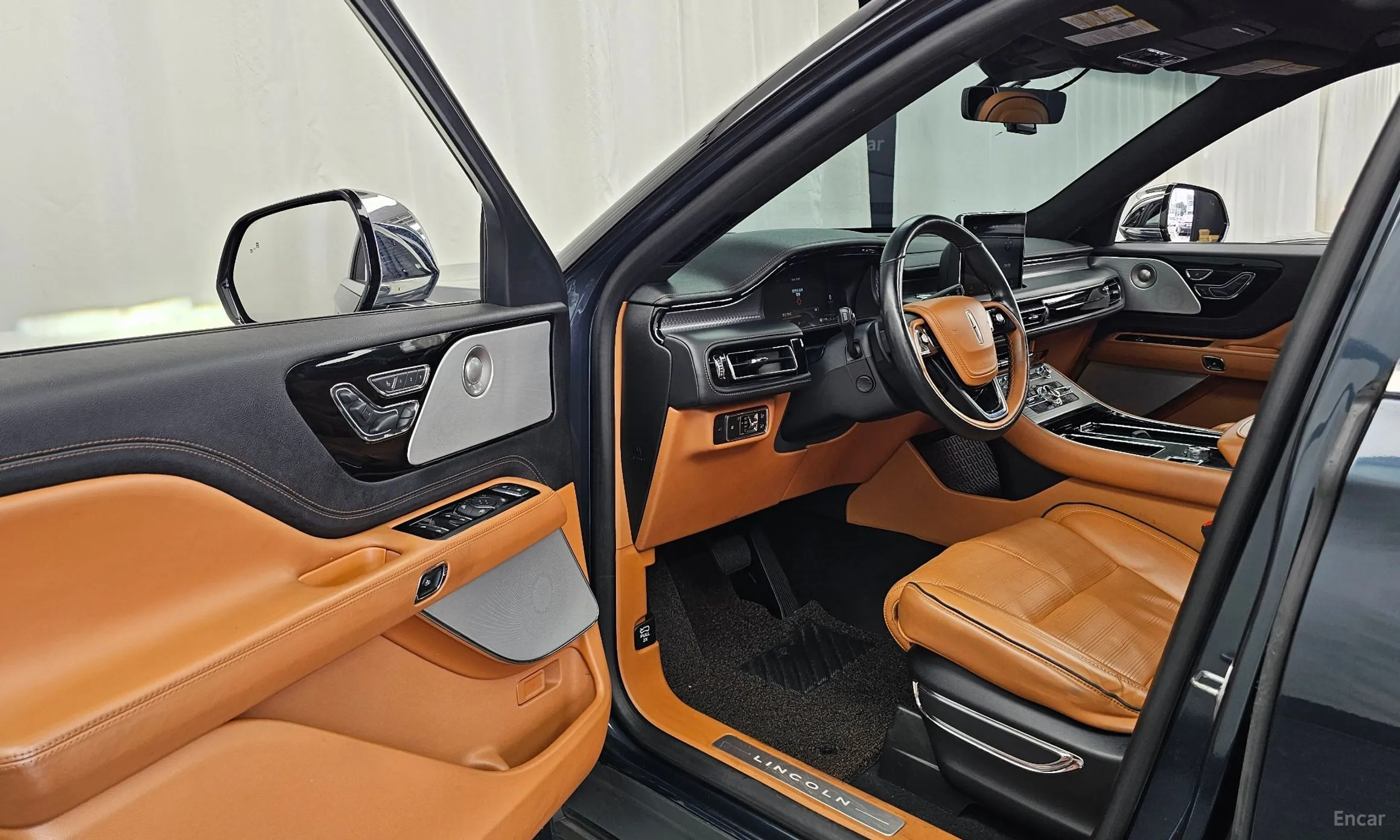 Lincoln Aviator 2nd Generation превью 10