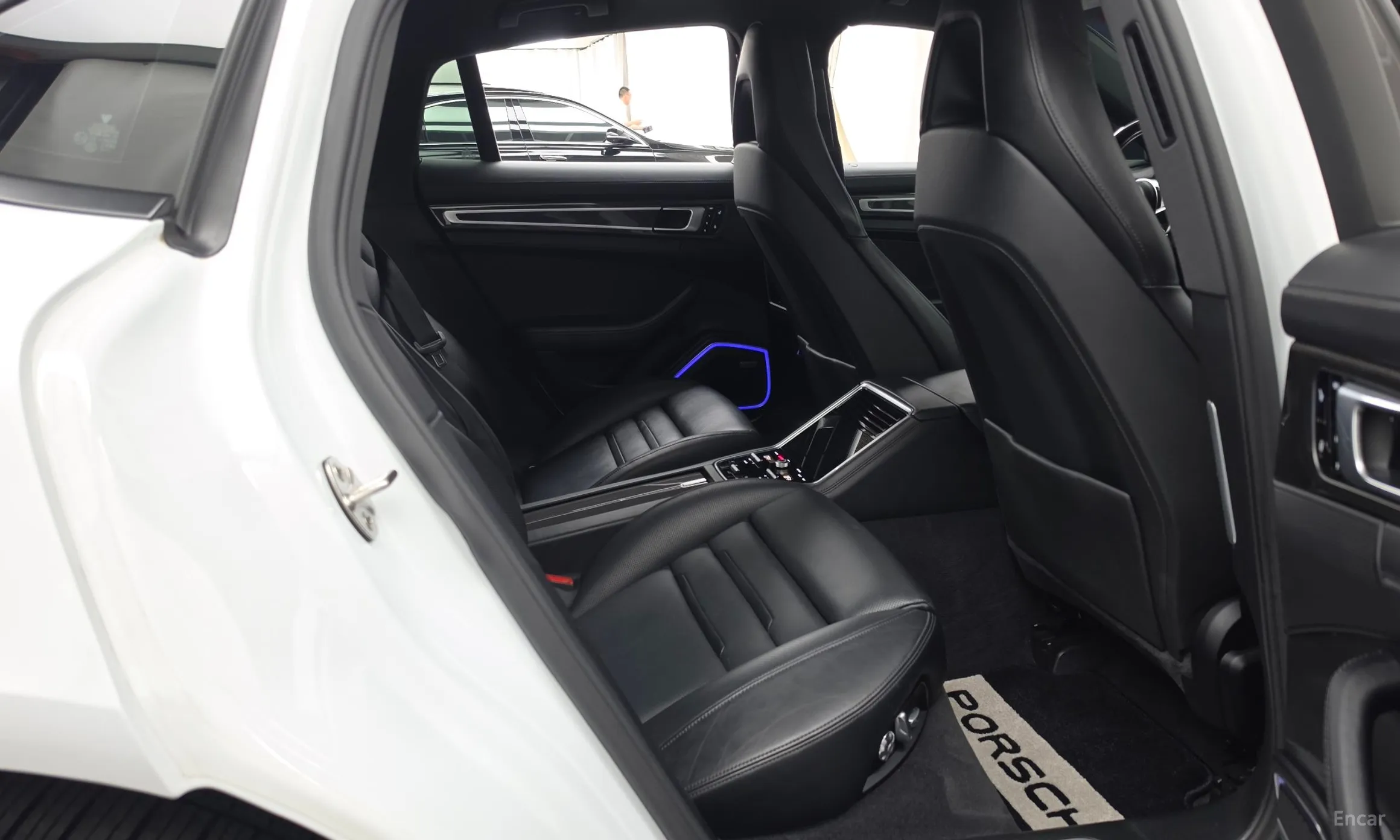 Porsche Panamera (971) превью 11