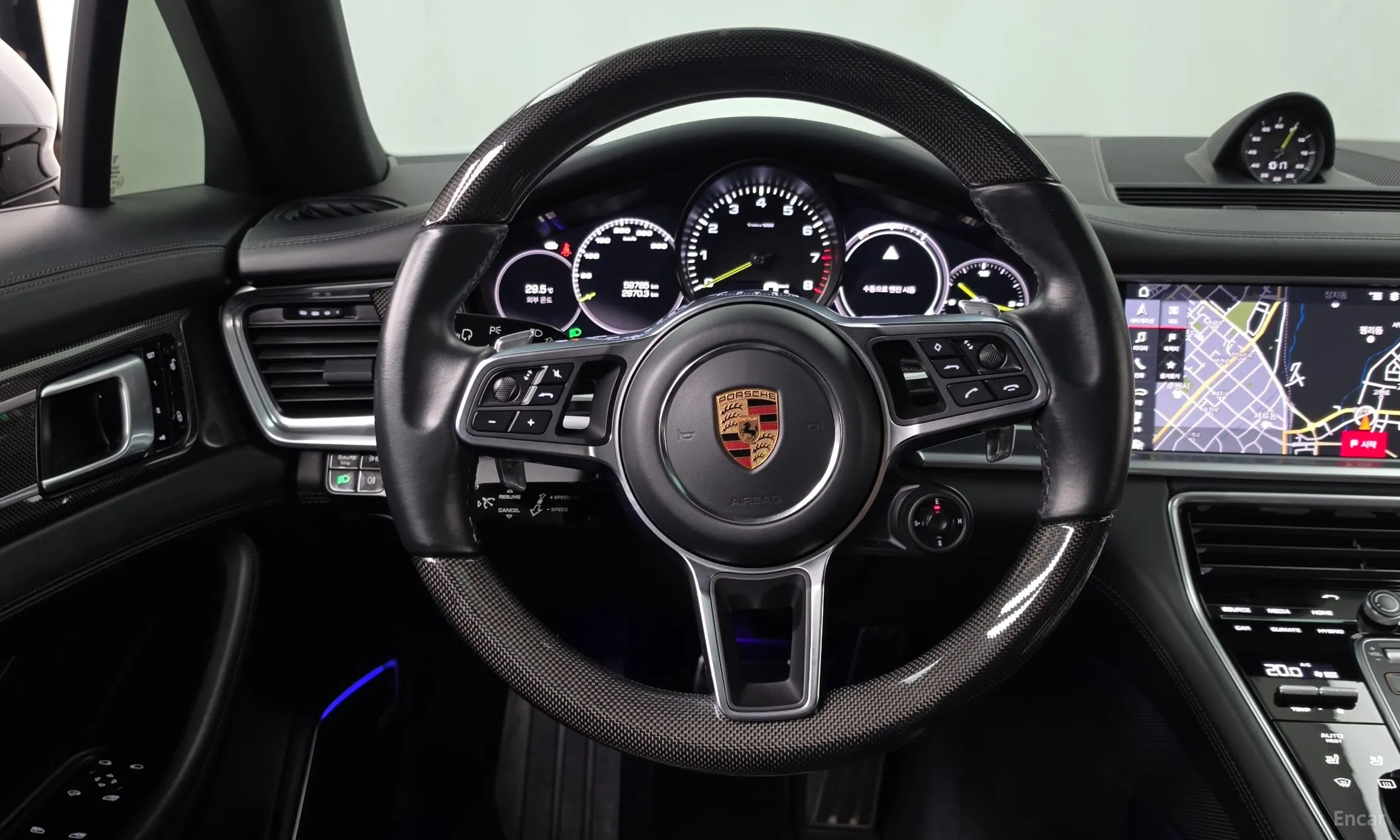 Porsche Panamera (971) превью 13