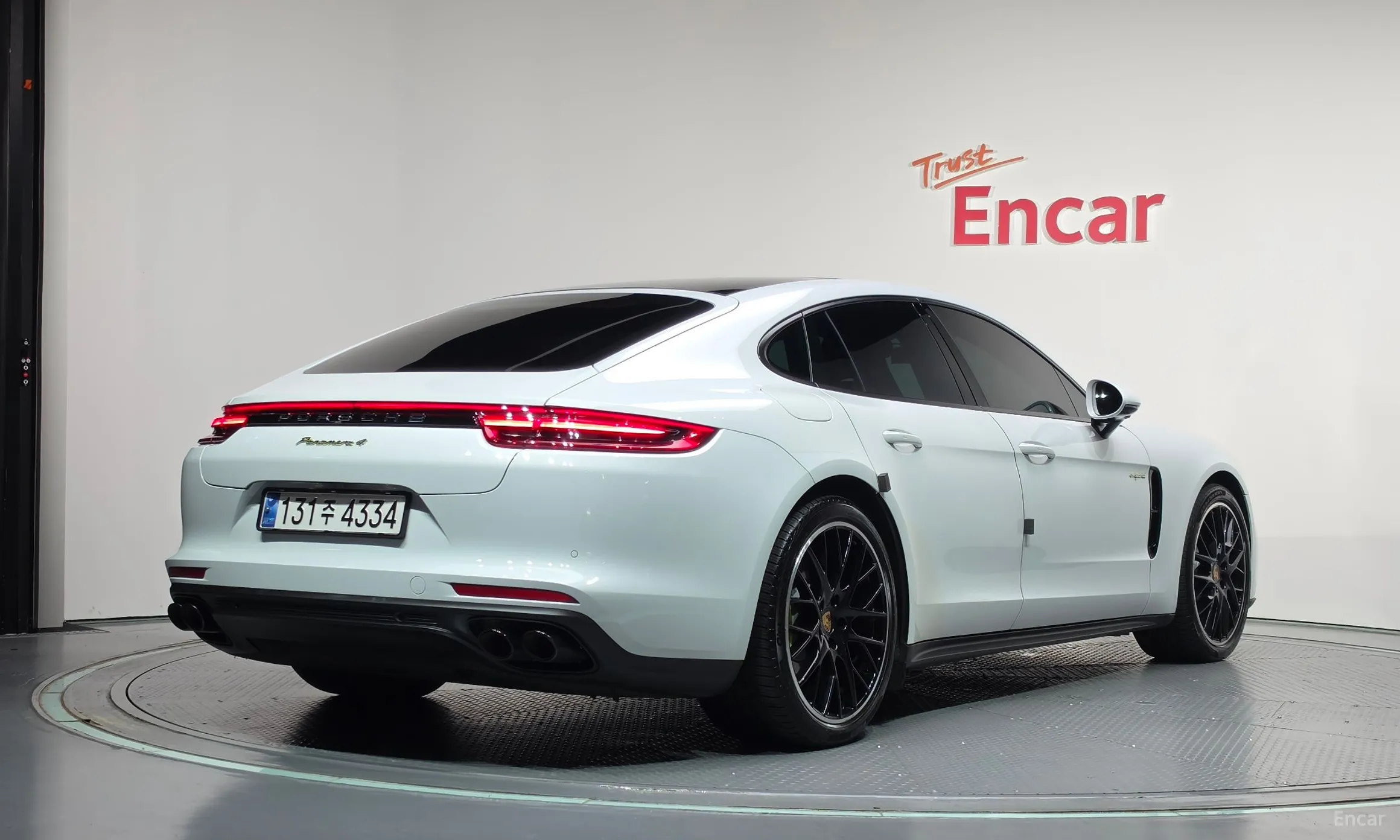 Porsche Panamera (971)
