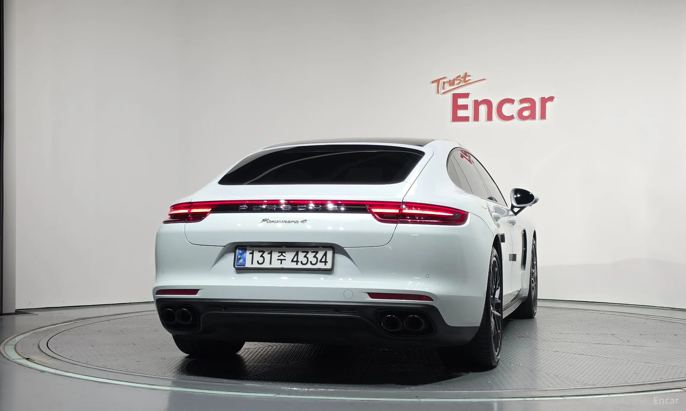 Porsche Panamera (971) превью 4