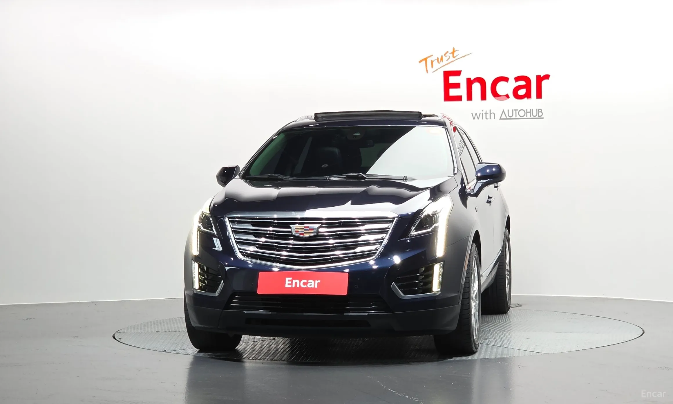 Cadillac XT5 превью 3