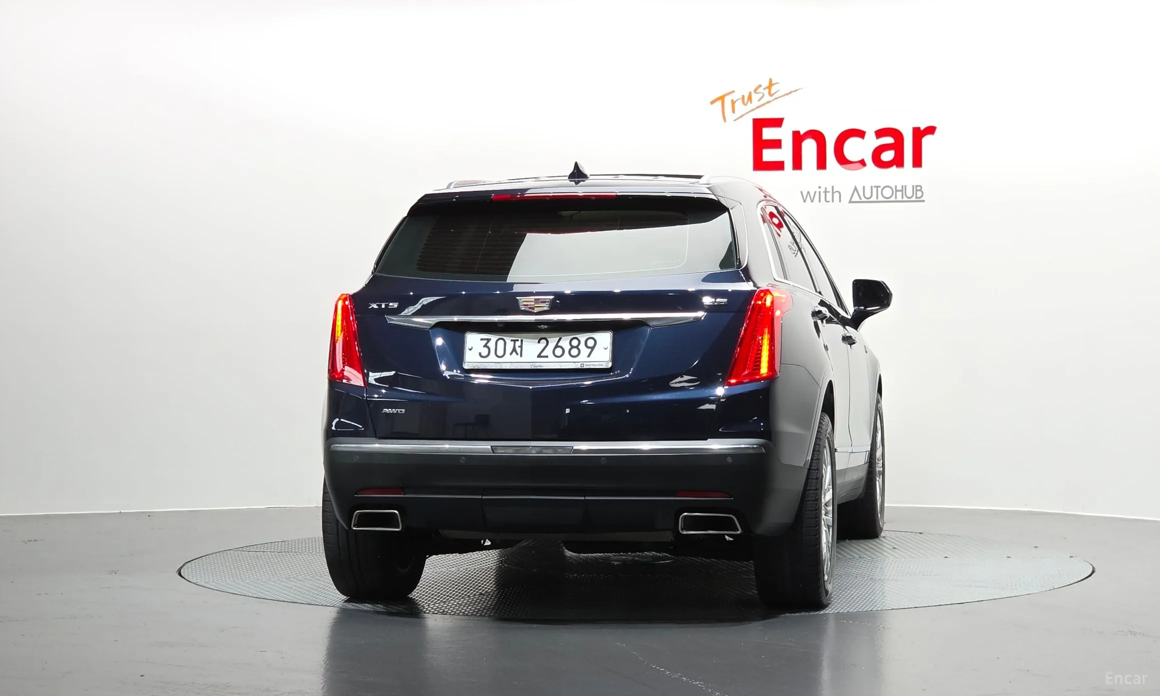 Cadillac XT5 превью 4