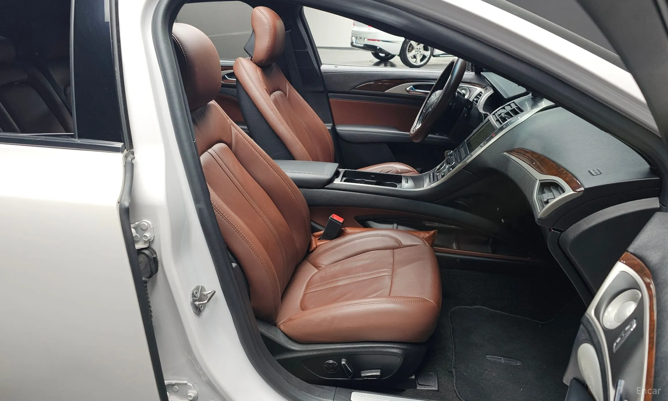 Lincoln New MKZ превью 10