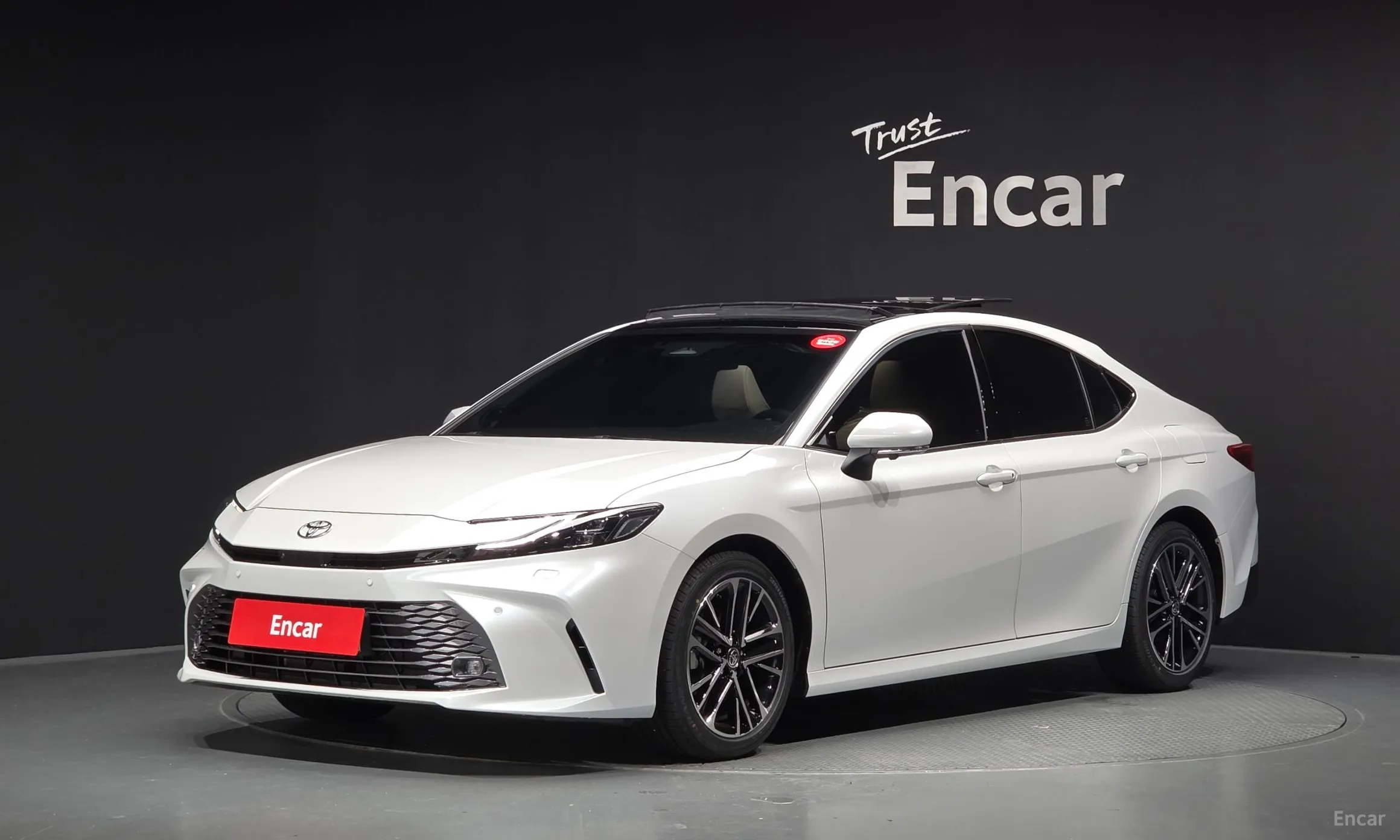 Camry (XV80)