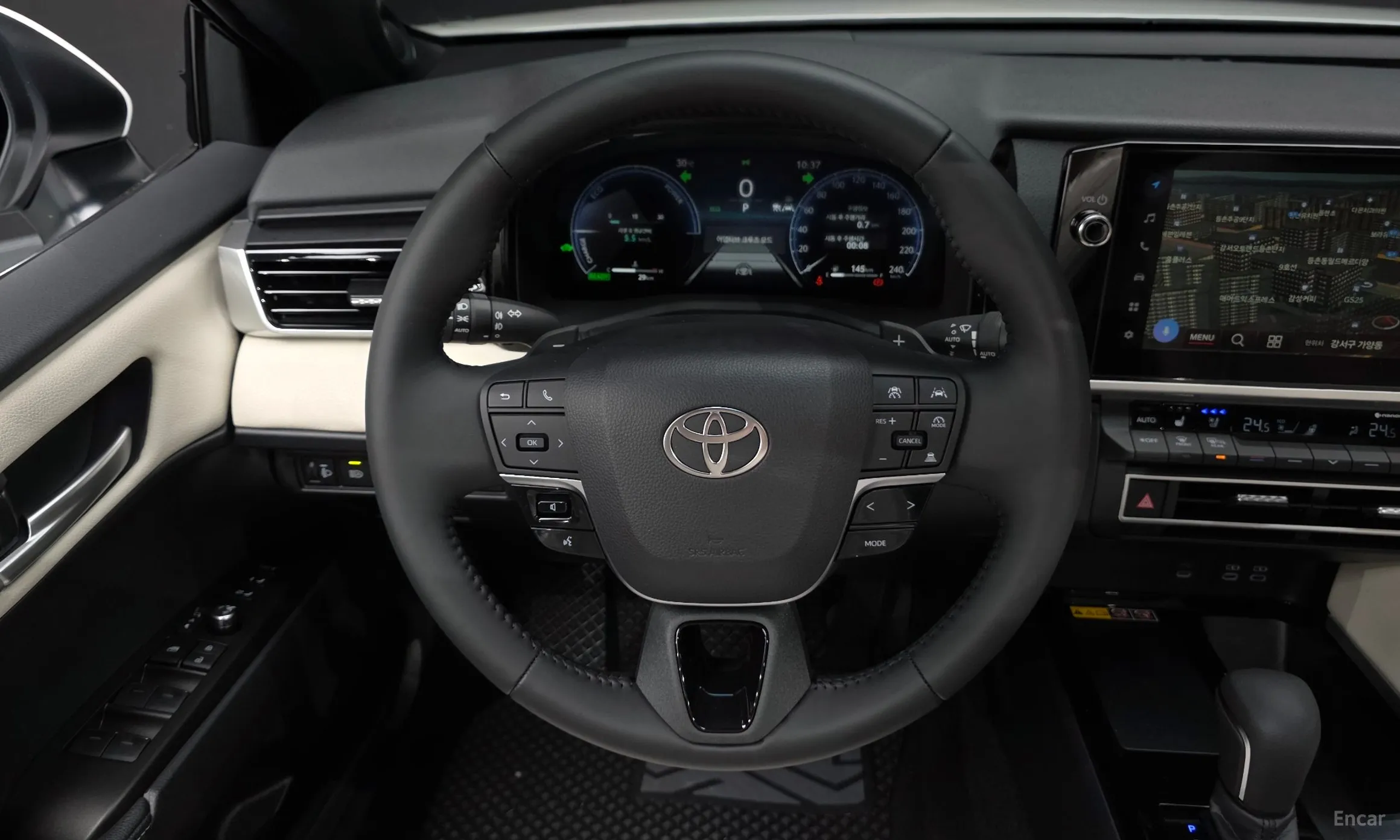 Toyota Camry (XV80) превью 13
