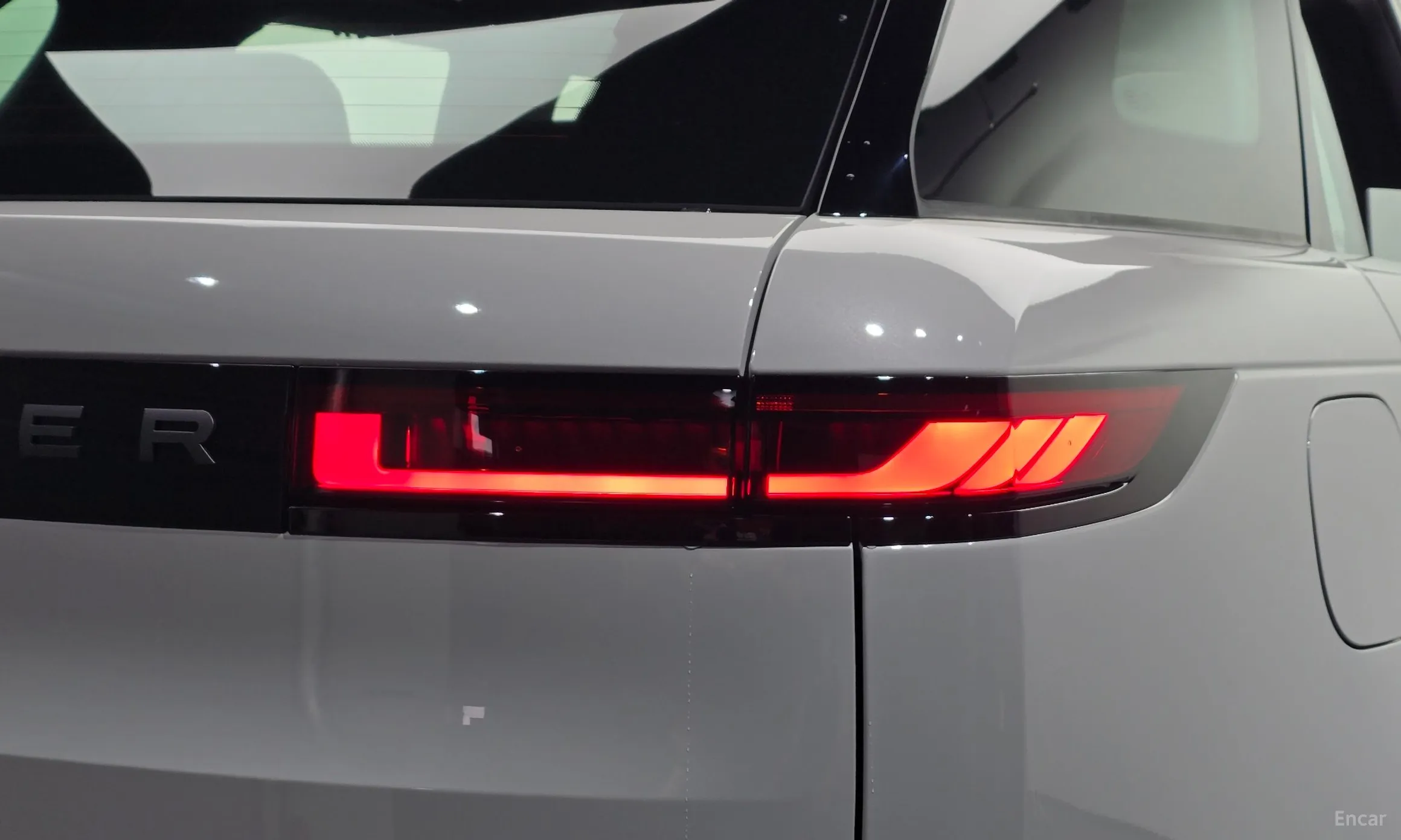 Land Rover Range Rover Sport 3rd Generation превью 16