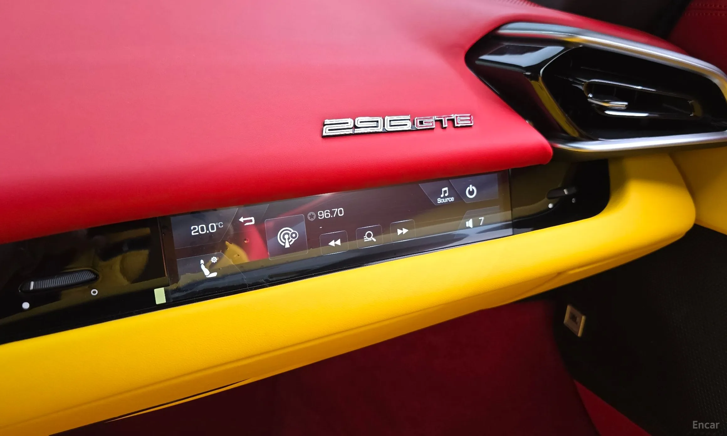 Ferrari 296 GTB превью 16