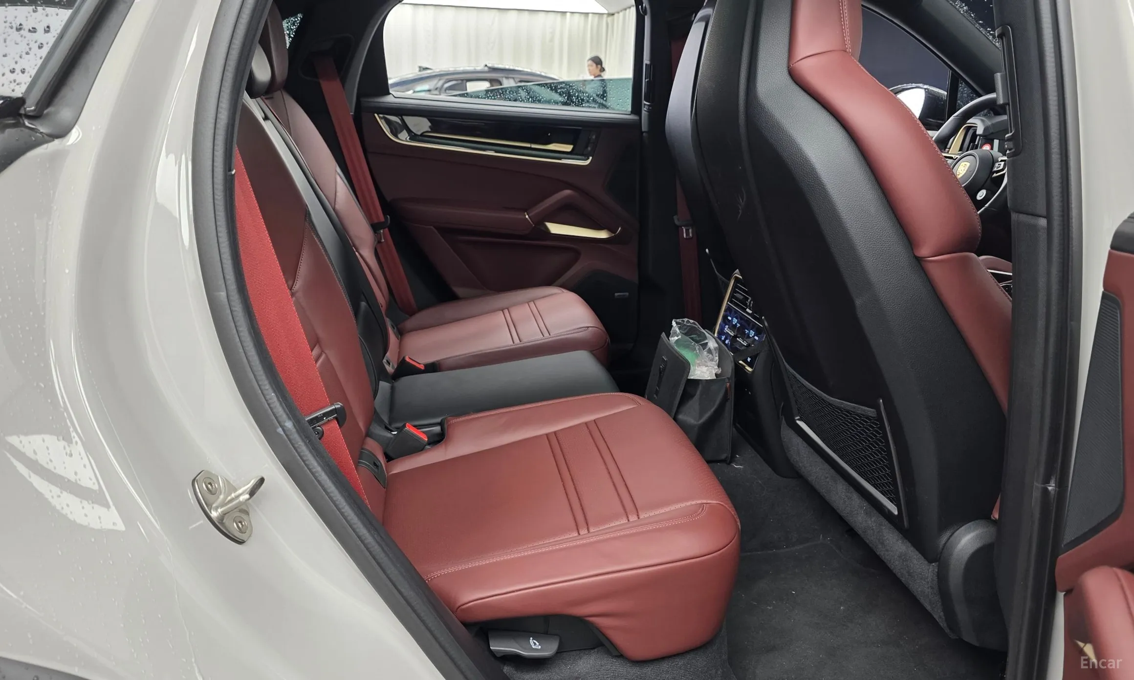Porsche Cayenne (PO536) превью 11