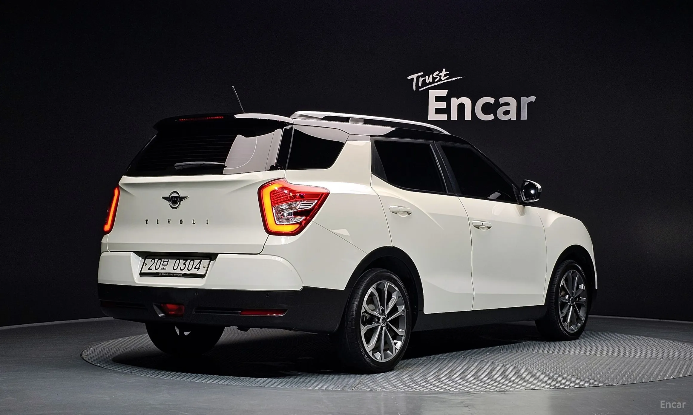 KG Mobility (SsangYong) Tivoli Air превью 2