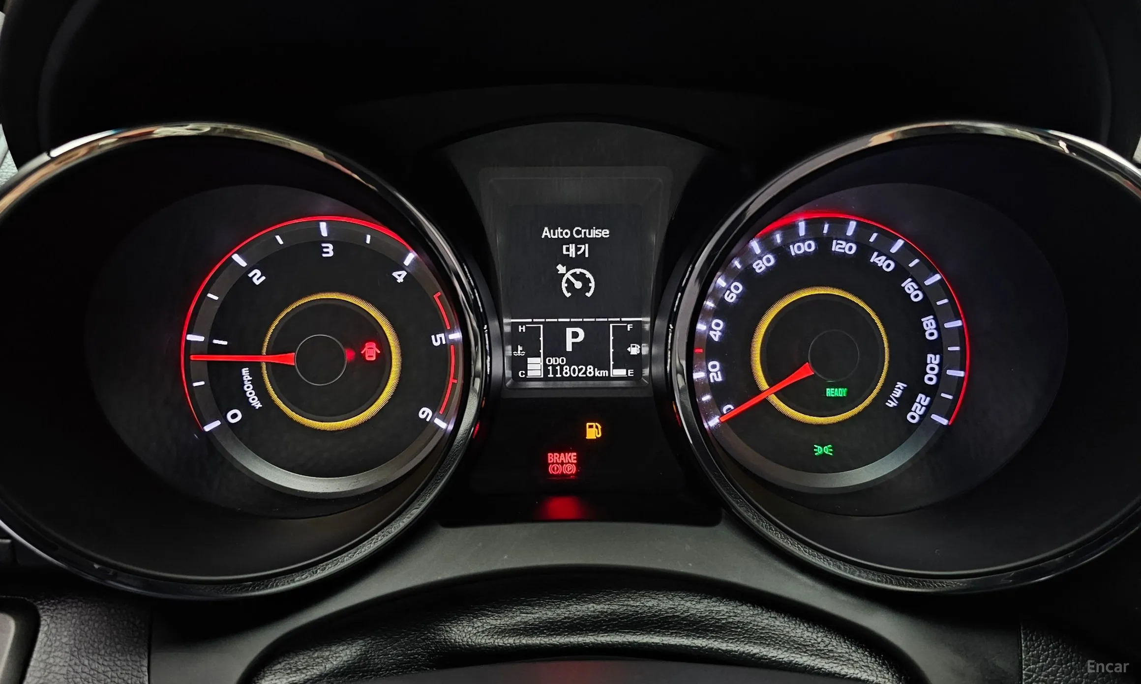 KG Mobility (SsangYong) Tivoli Air превью 8