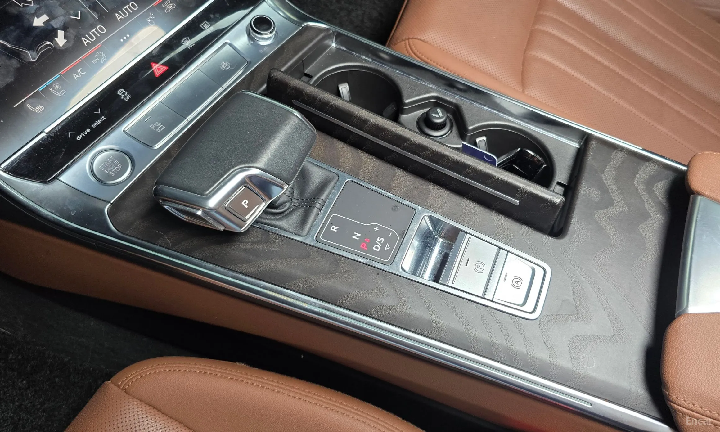 Audi A6 (C8) превью 9