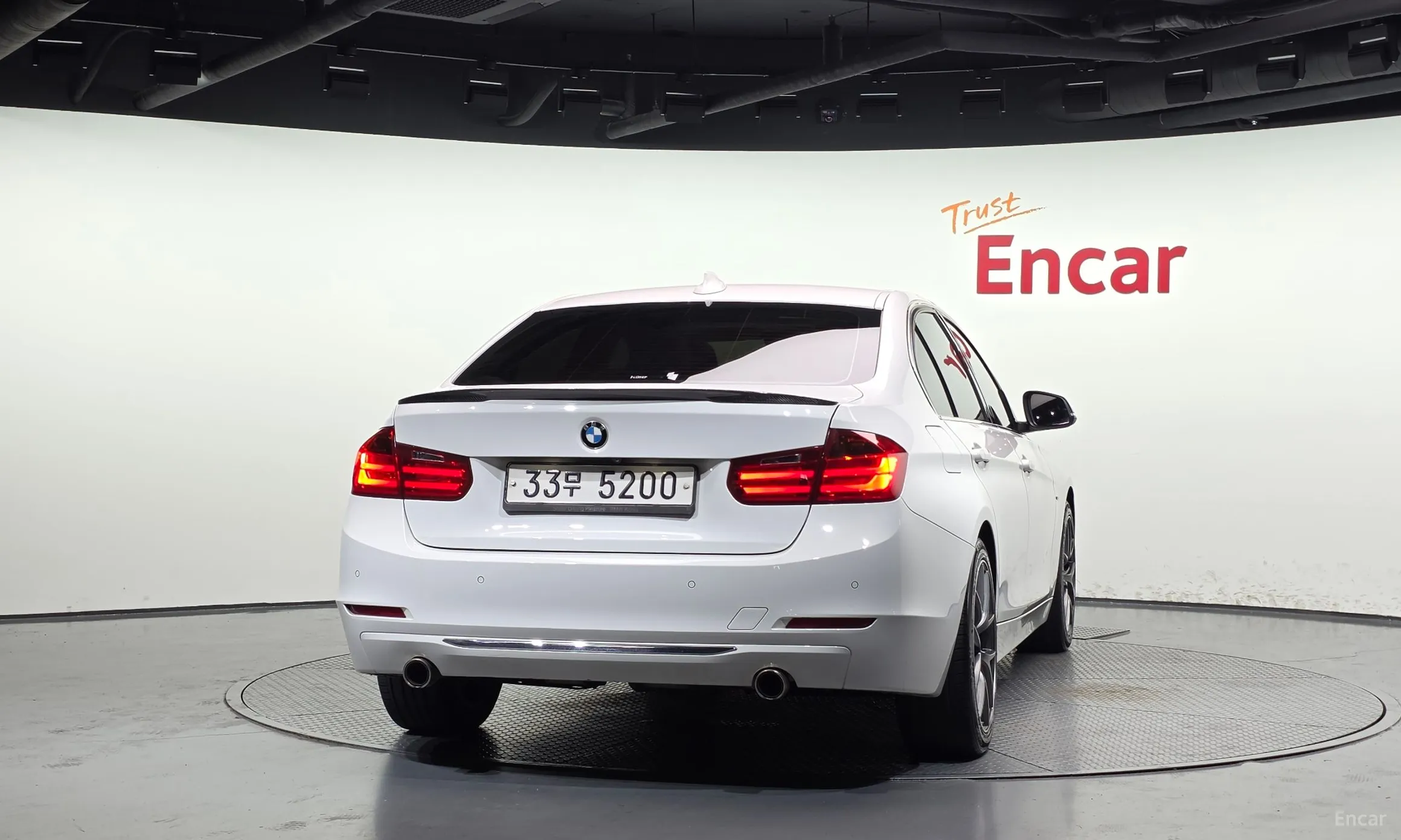 BMW 3 Series (F30) превью 4