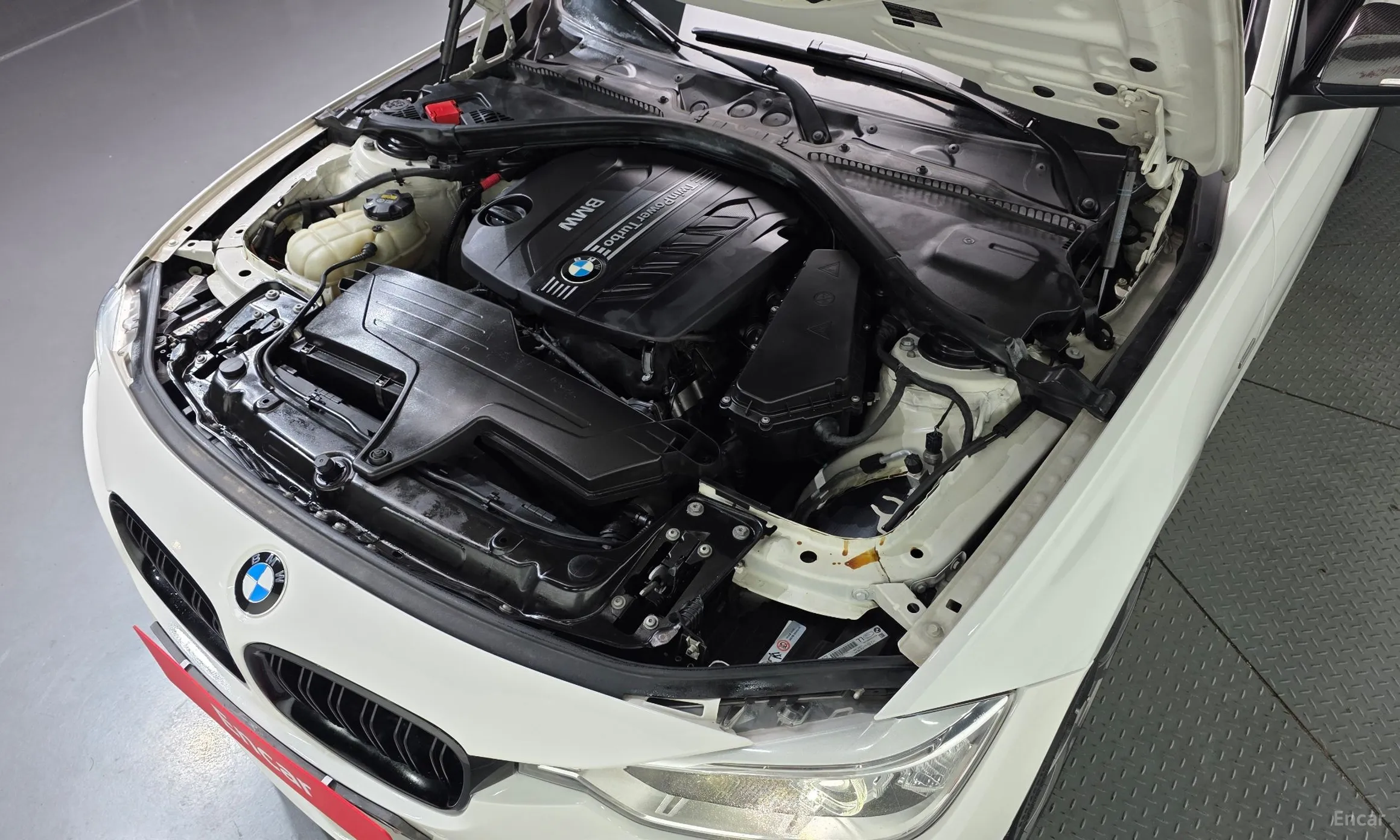 BMW 3 Series (F30) превью 6