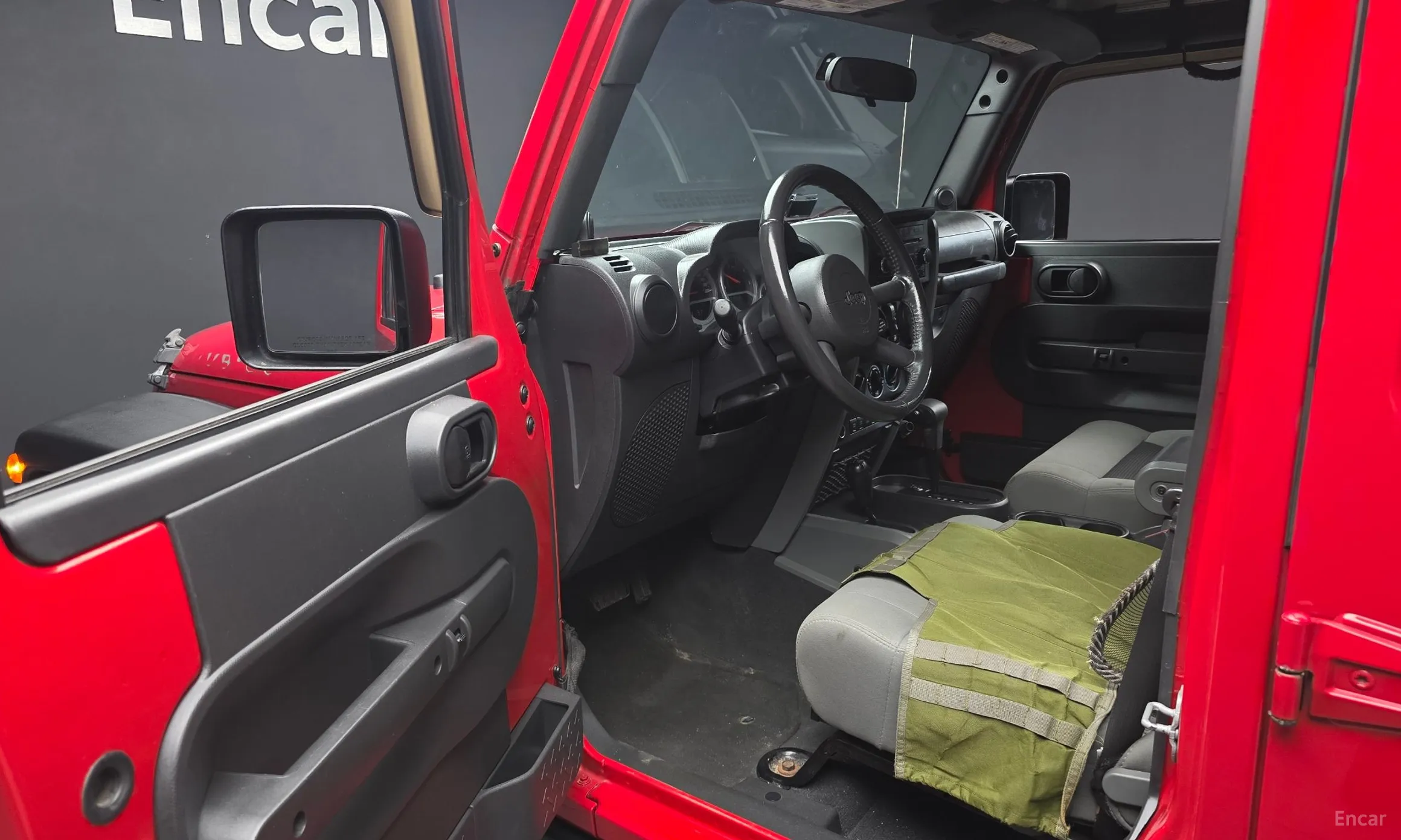 Jeep Wrangler (JK) превью 10