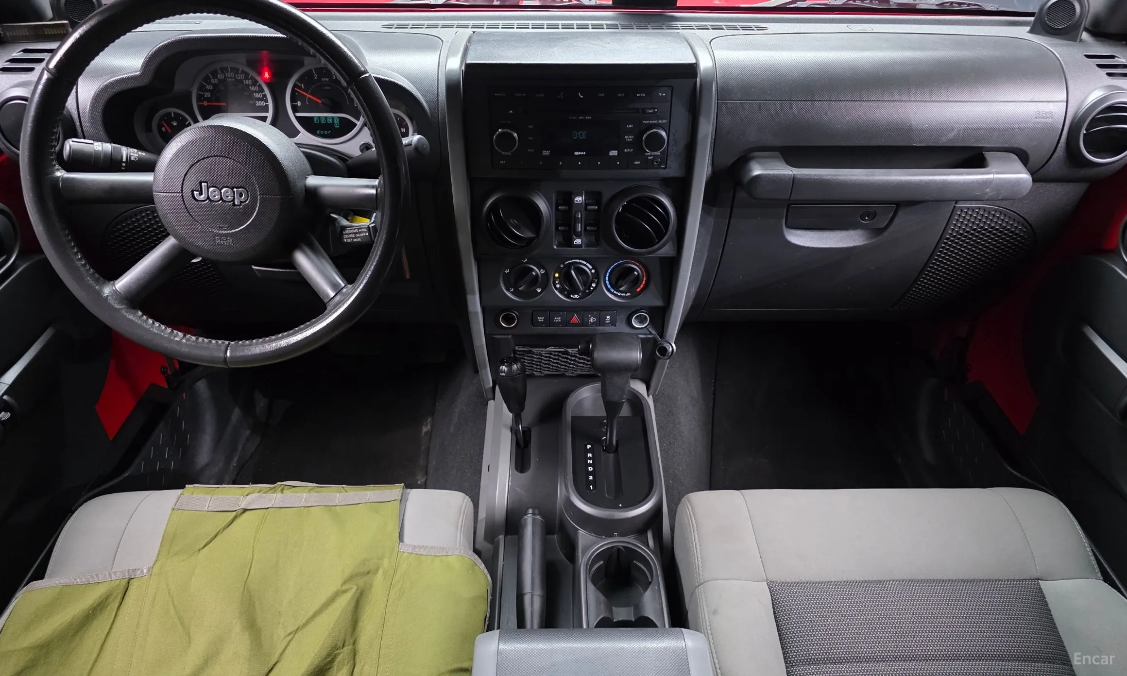 Jeep Wrangler (JK) превью 7