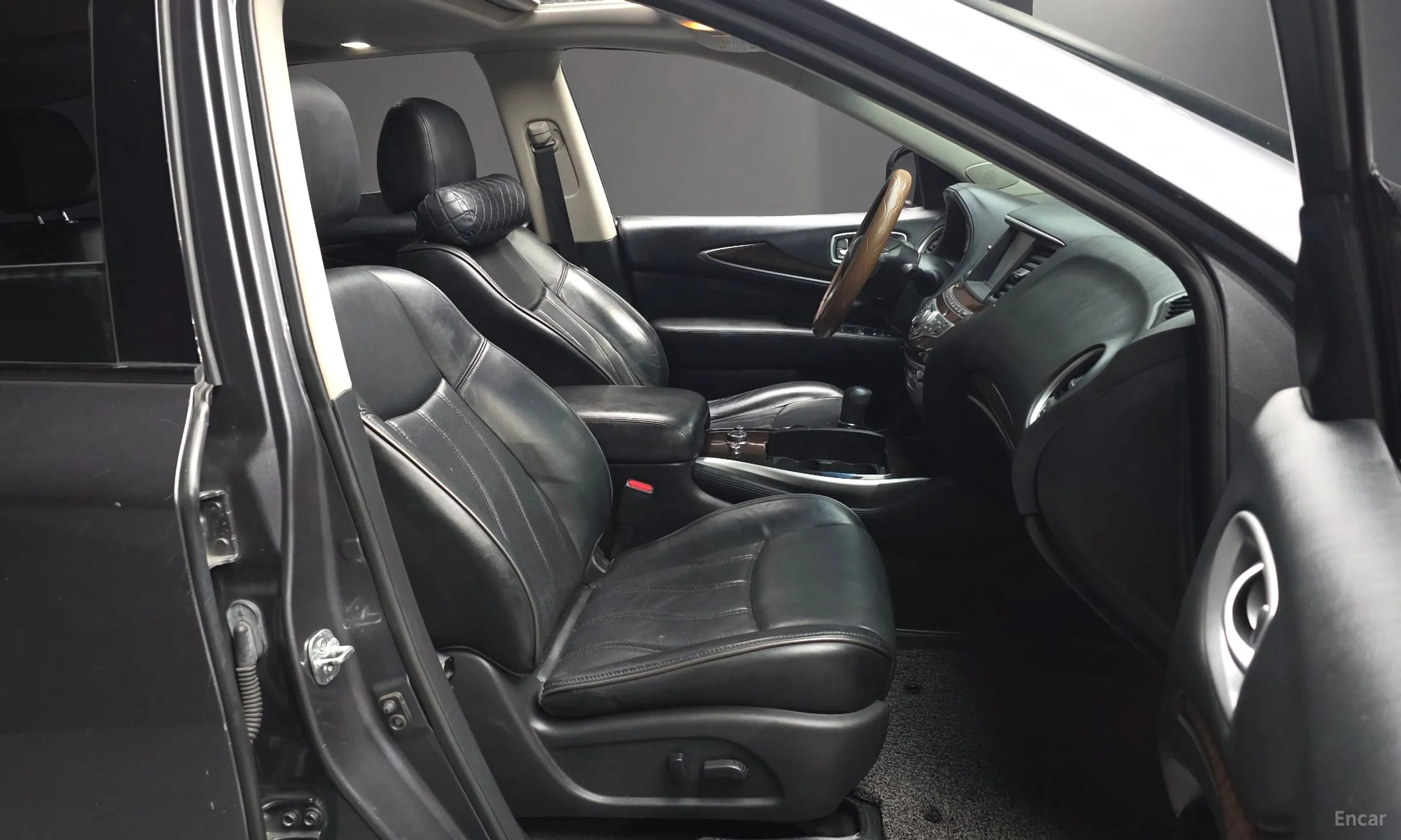 Infiniti QX60 превью 11