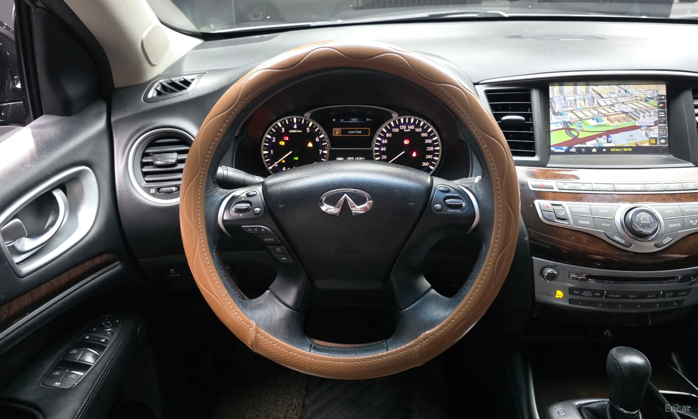 Infiniti QX60 превью 13