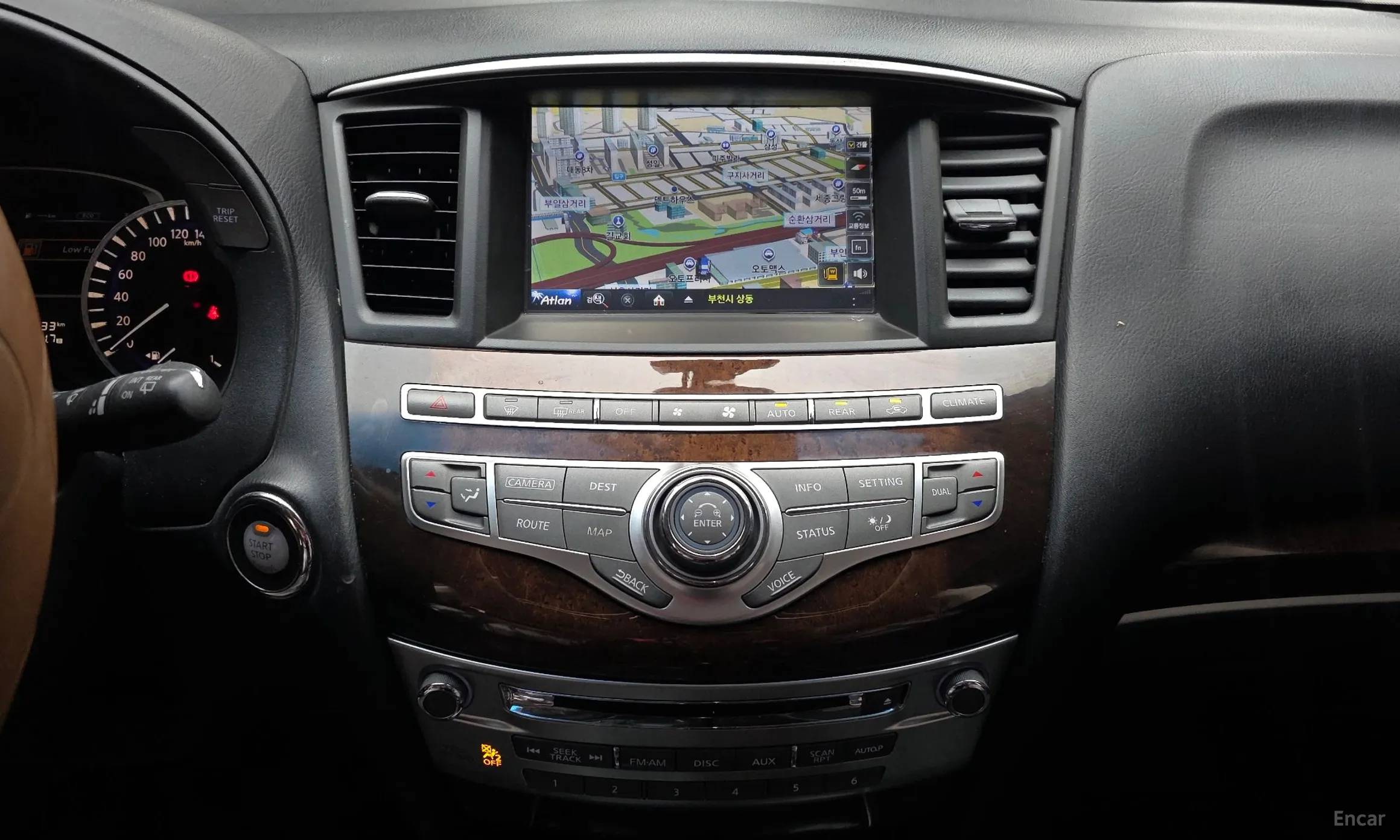 Infiniti QX60 превью 14