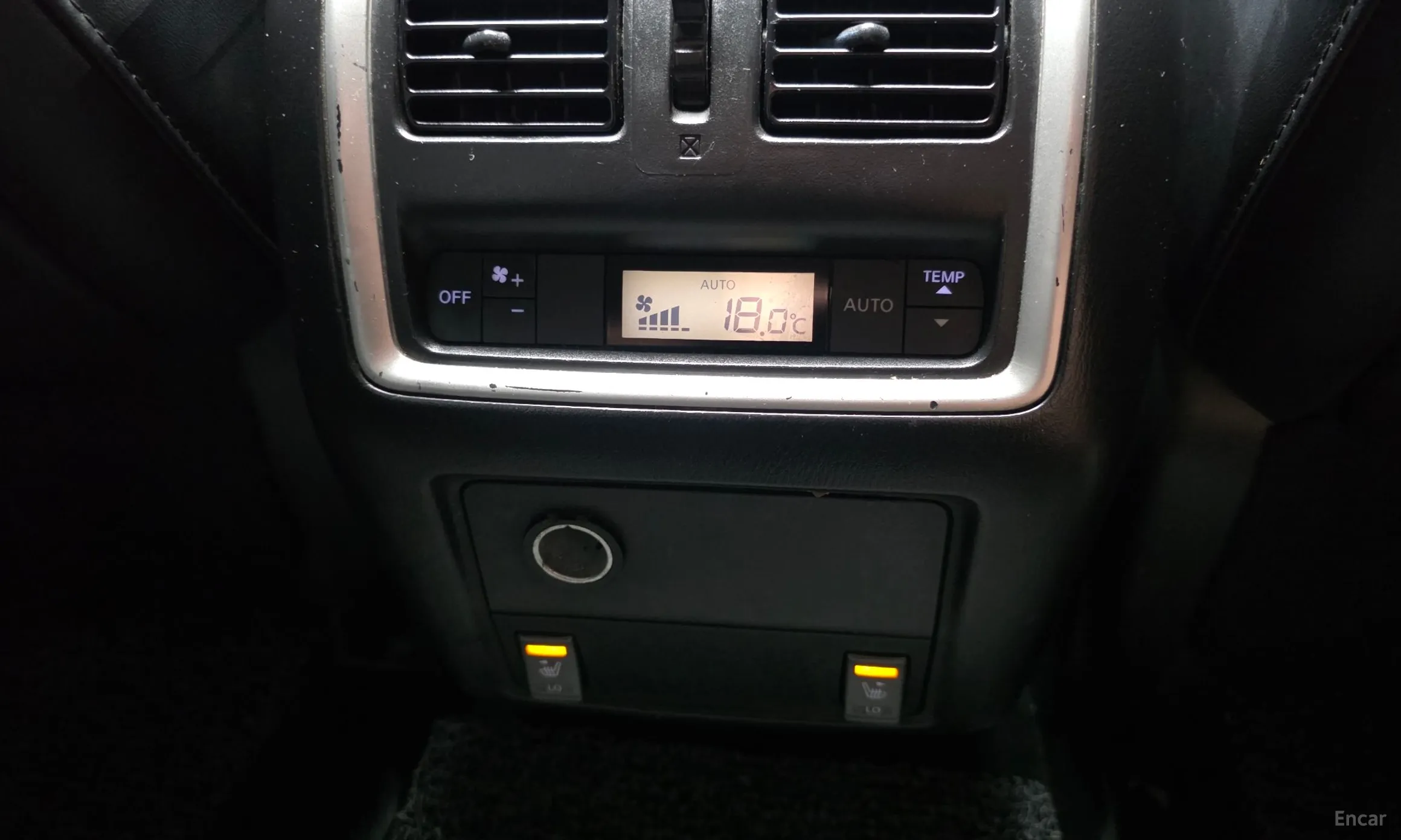 Infiniti QX60 превью 19