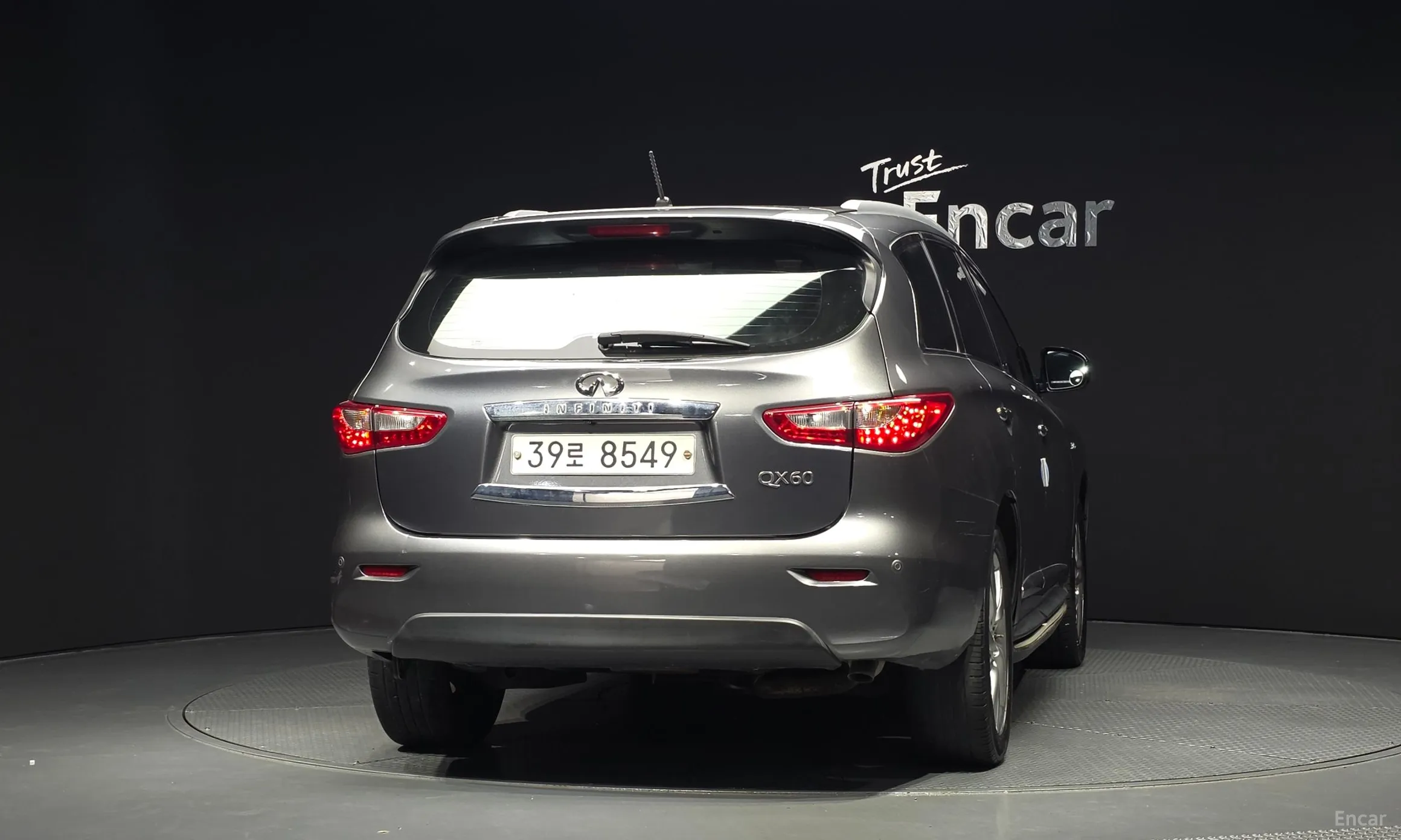 Infiniti QX60 превью 4
