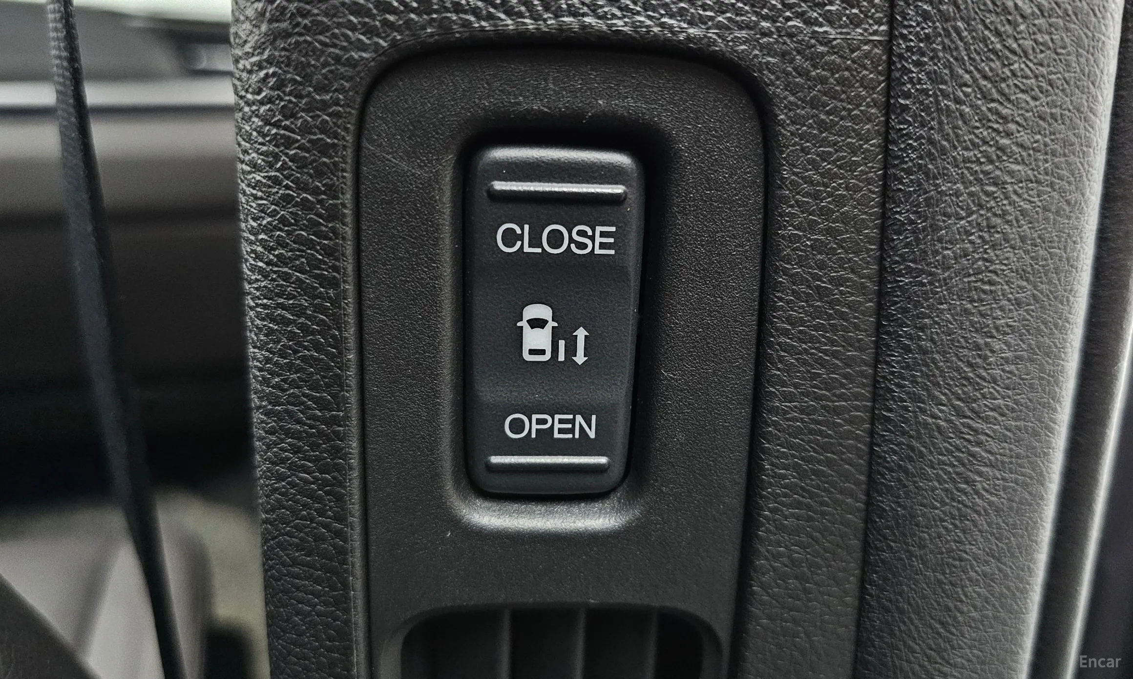 Honda Odyssey превью 17