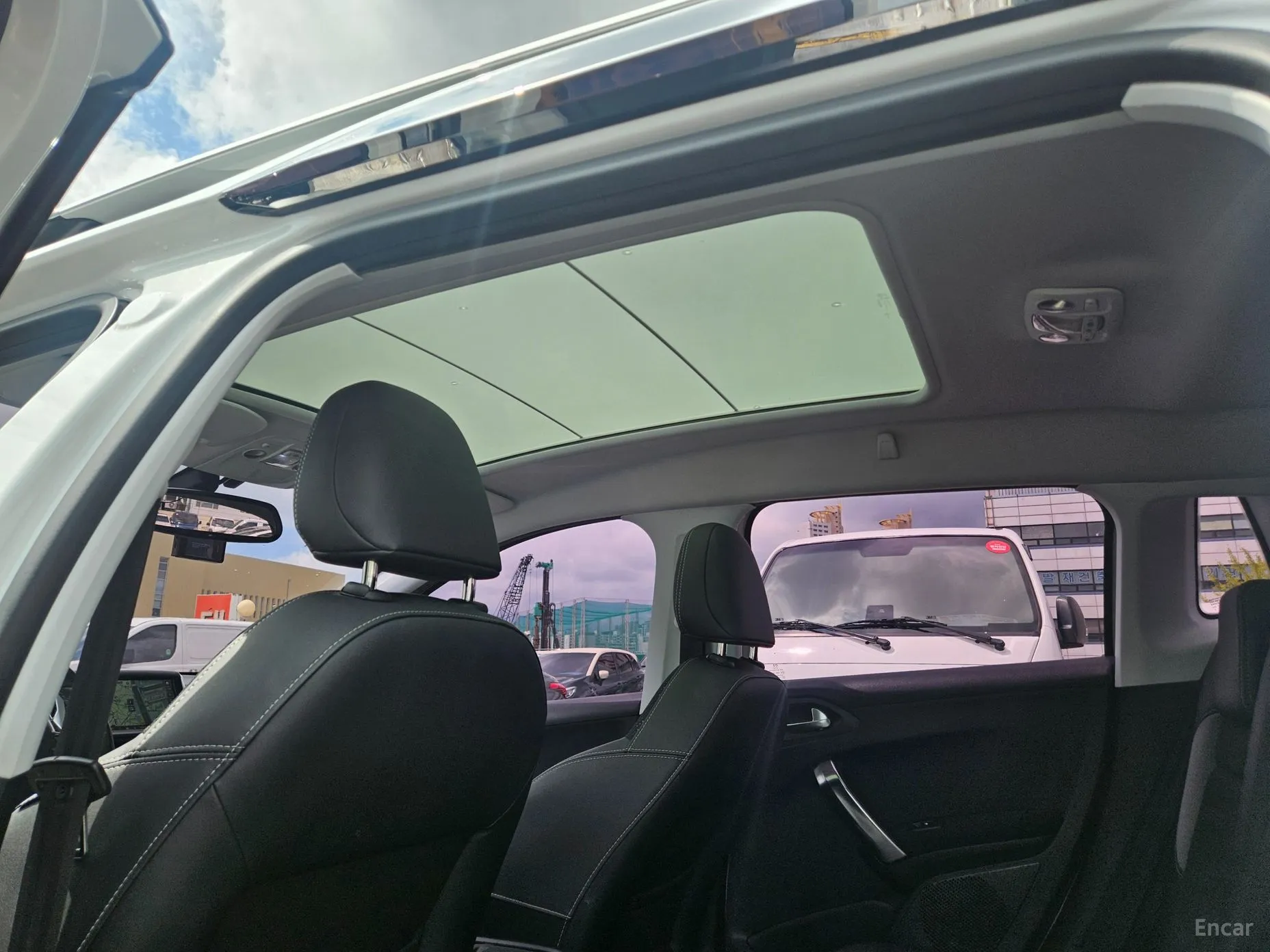 Peugeot 2008. превью 15
