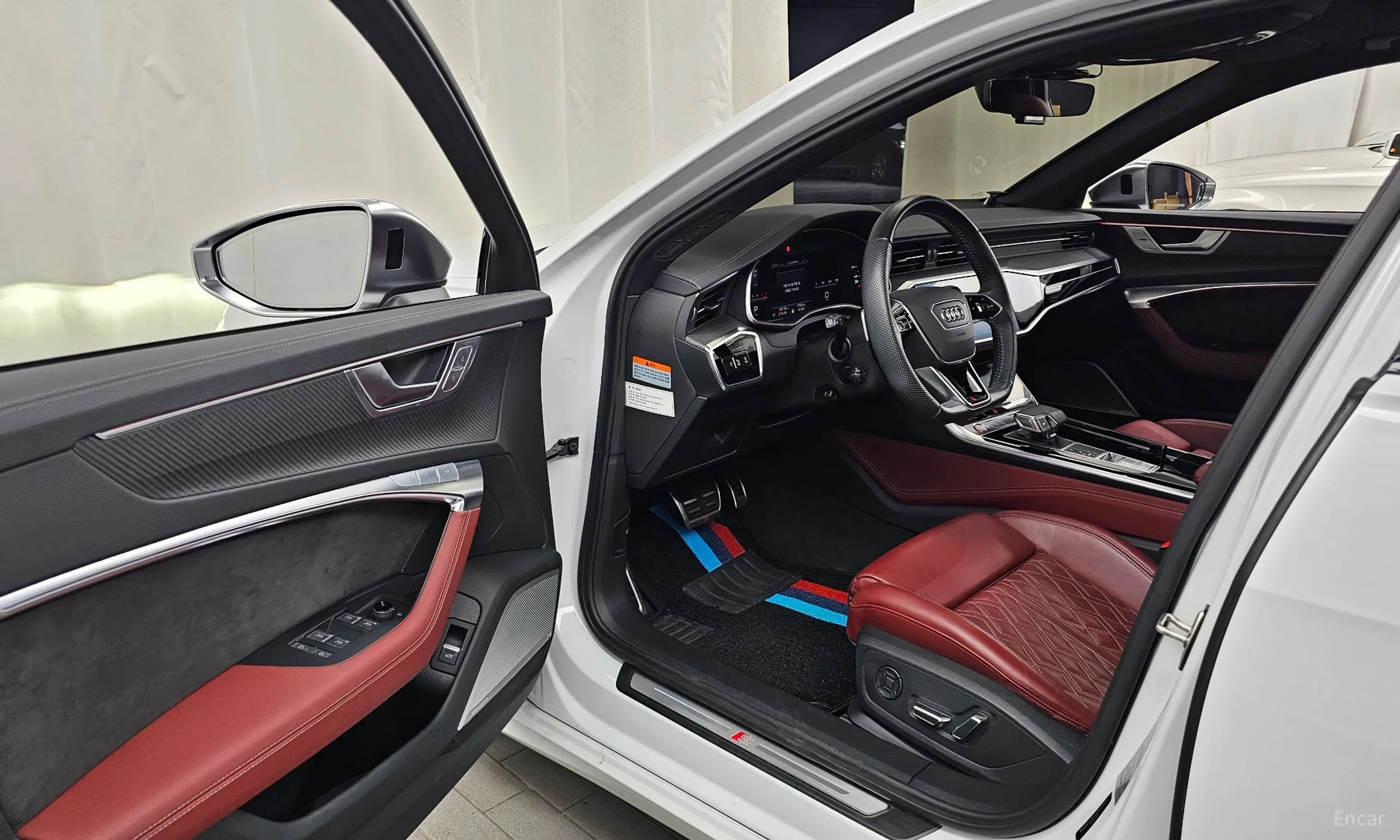 Audi S6 (C8) превью 10