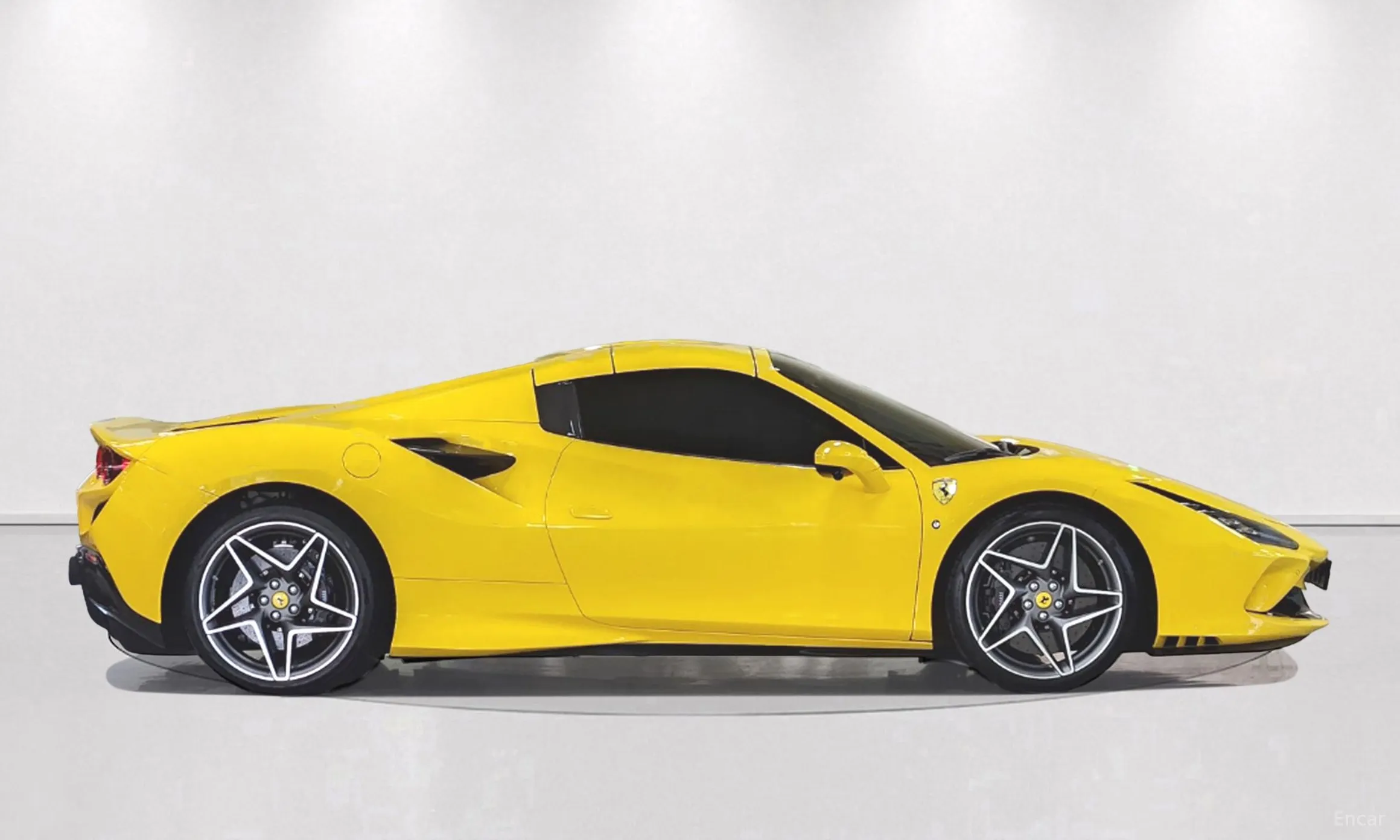 Ferrari F8 Spider превью 6