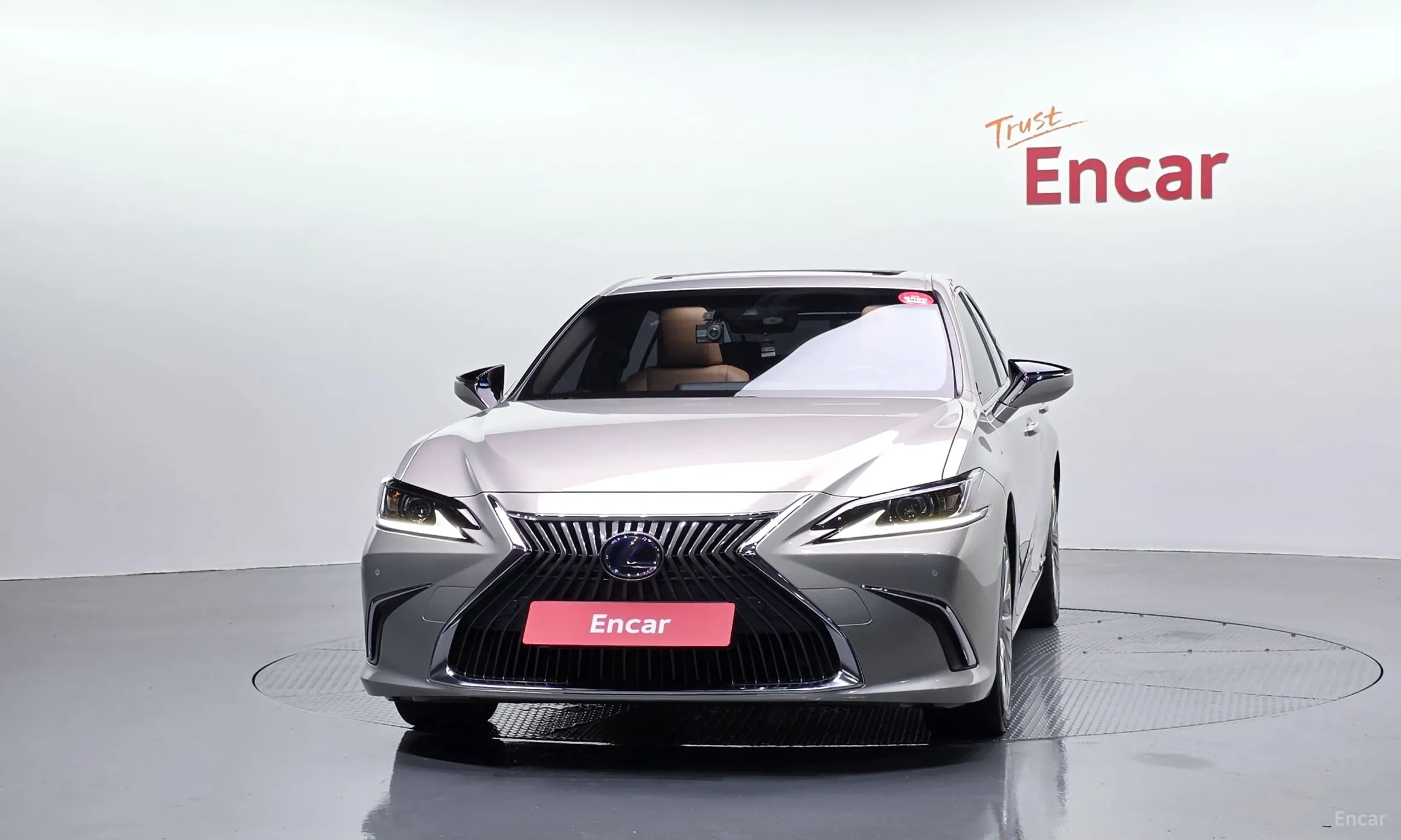 Lexus ES300h 7th Generation превью 3