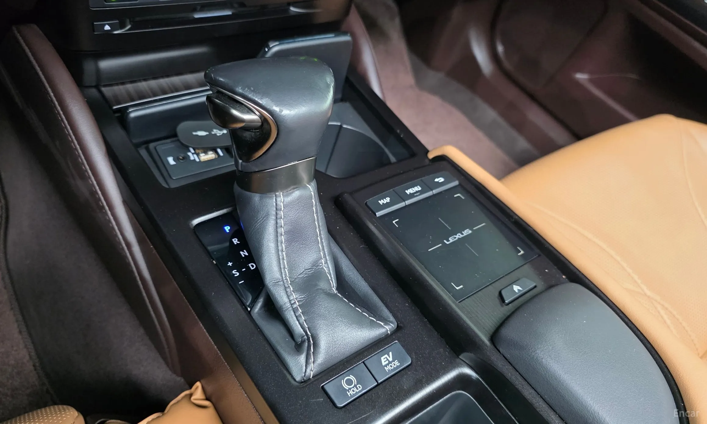 Lexus ES300h 7th Generation превью 9